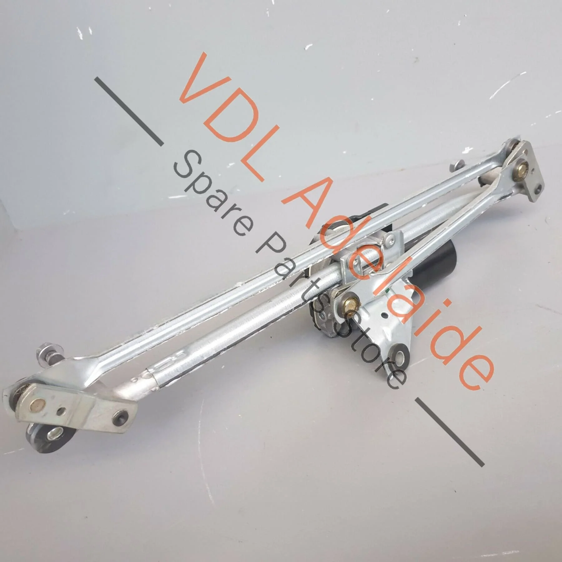 Porsche Macan 95B Front Windscreen Wiper Motor Linkage Assembly for RHD 95B955114A - Image 5