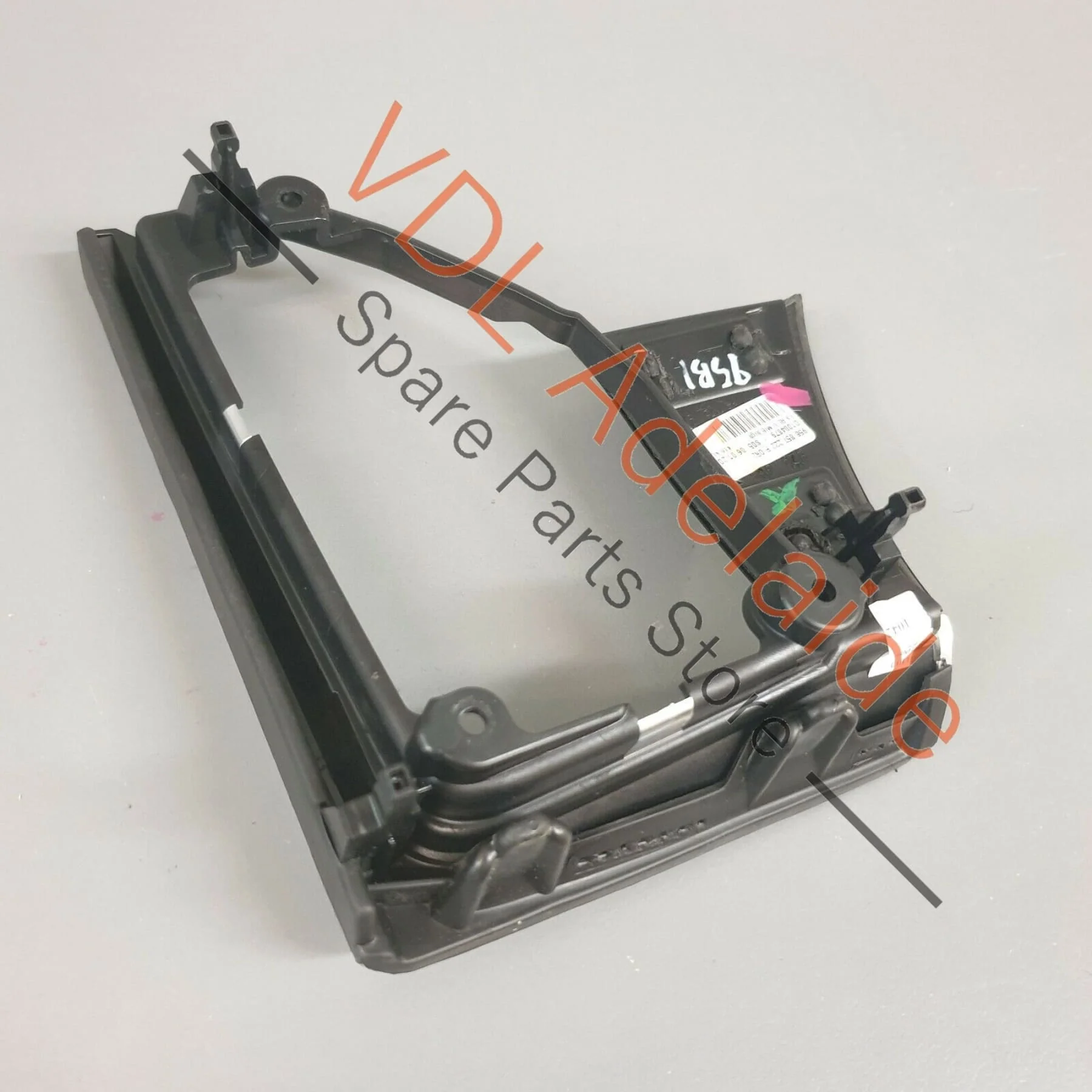 Porsche Macan 95B Dashboard Trim Drivers Left for RHD Vehicle 95B857222P - Image 6