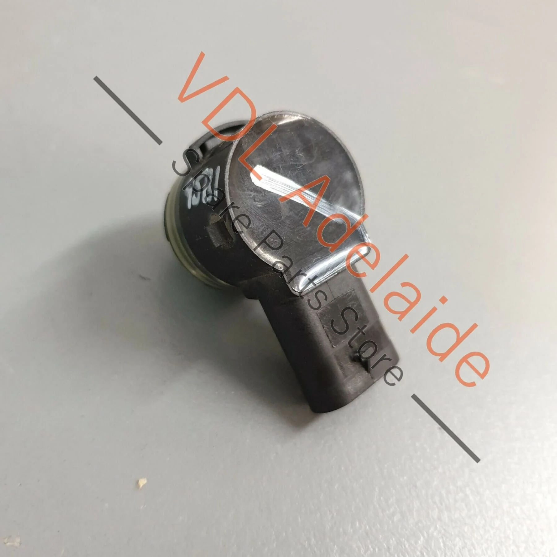 Porsche Macan 95B PDC Parking Sensor 5Q0919275B Fits Front or Rear - Image 3