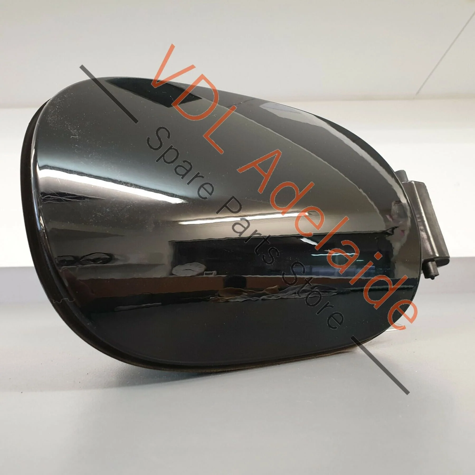 Porsche Macan 95B Fuel Filler Flap Door Cap Assembly - Image 10