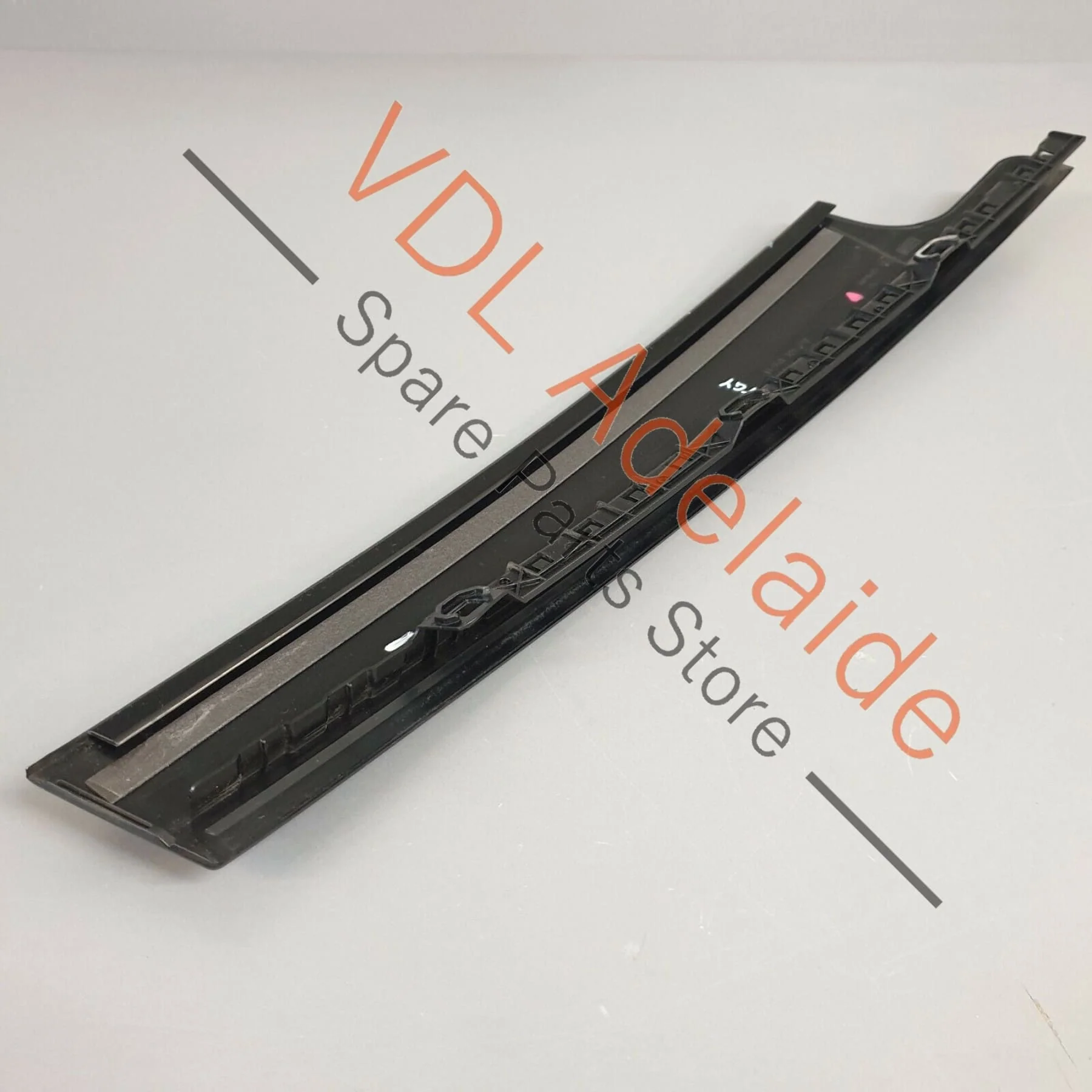 VW Golf MK7 Wagon Exterior Trim for Door Window Frame B-Pillar Front Right Black - Image 6