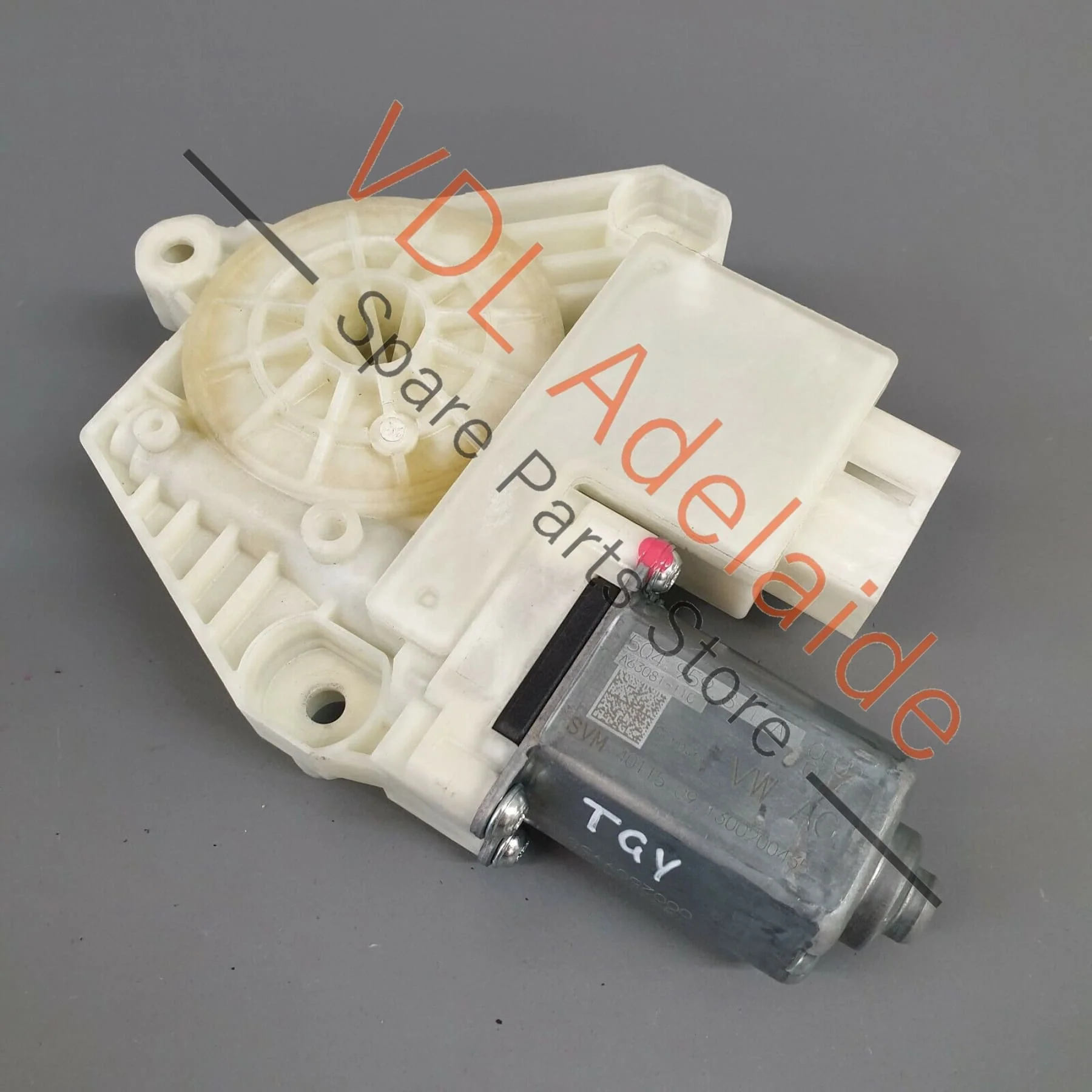 VW Golf MK7 Estate Wagon Power Window Regulator Motor Rear Left 5Q4959811A