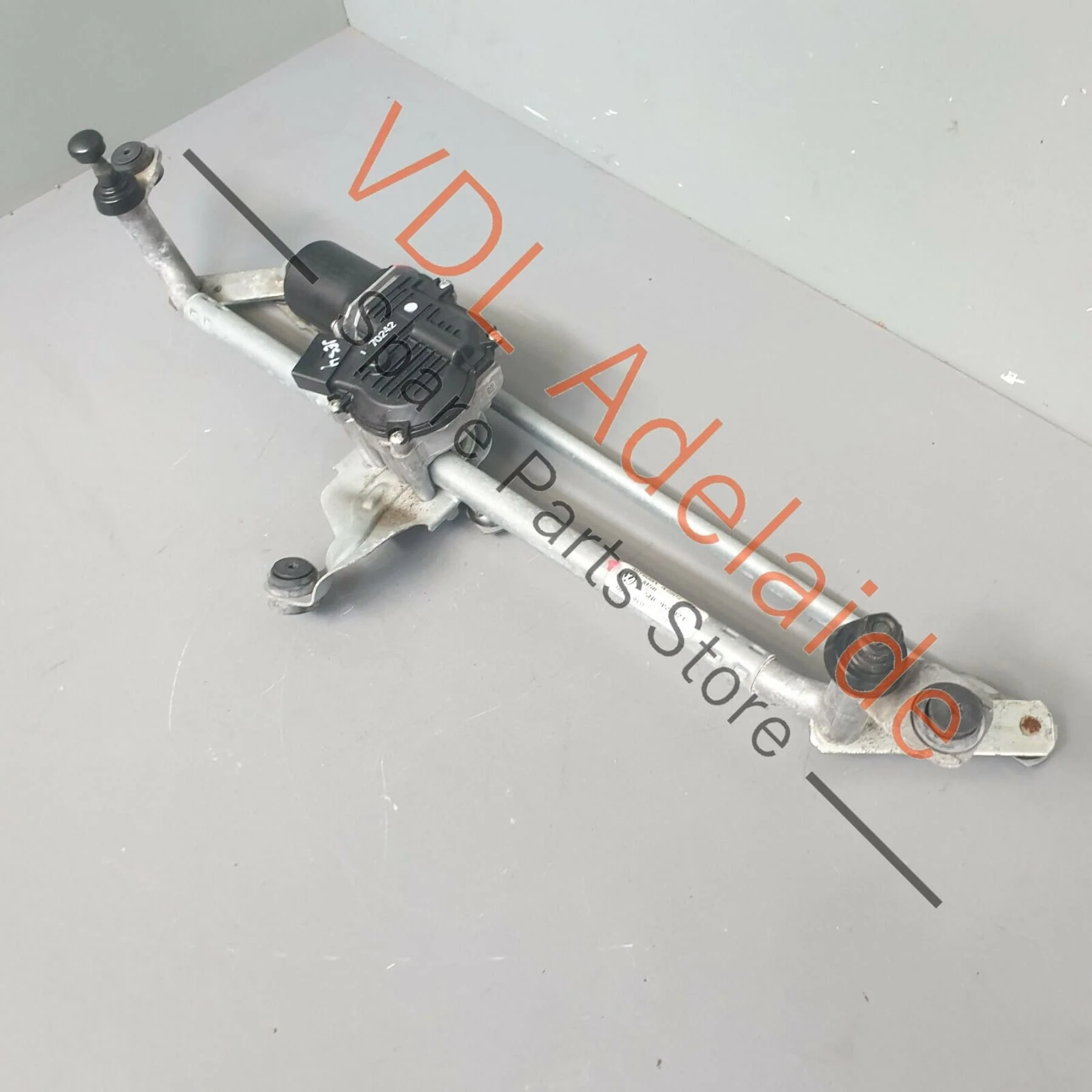 VW Tiguan MQB Mk2 Windscreen Wiper Motor Linkages for RHD 5NC955023A 2016-2021