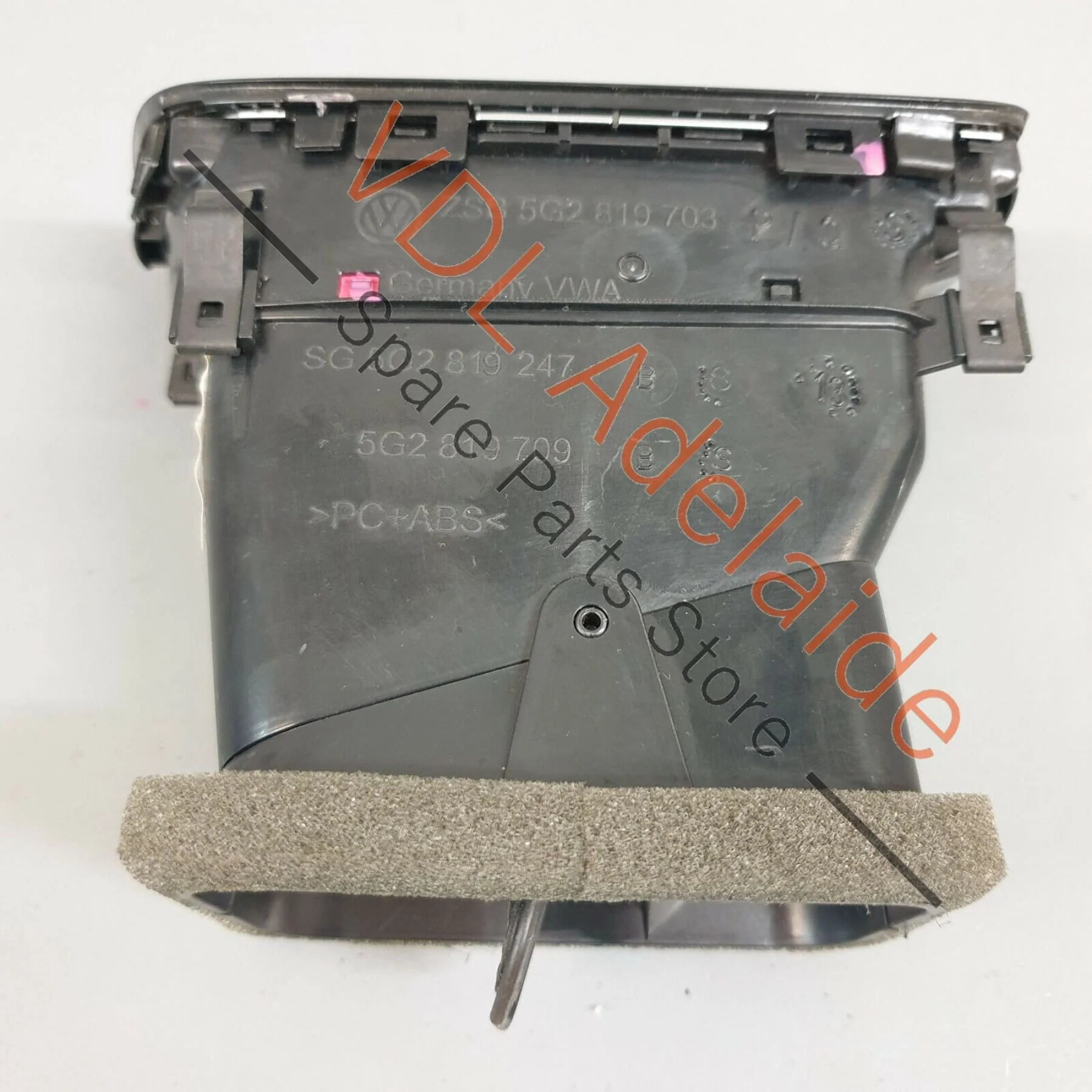 VW Golf MK7 7.5 Left Passenger Side Dash Air Vent & Trim for RHD 5G2819703R - Image 4
