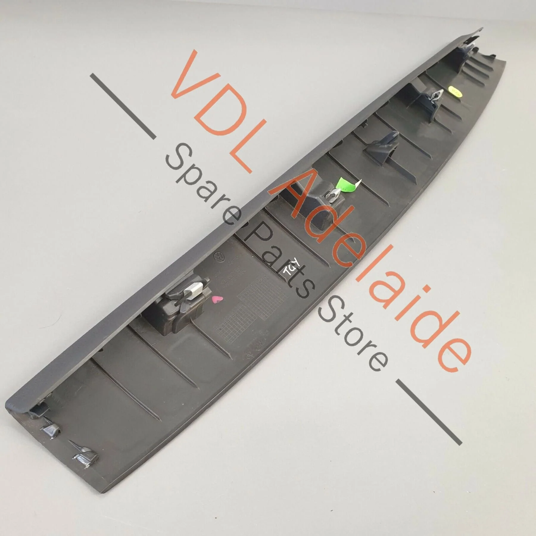 VW Golf MK7 Estate Wagon Rear Lid Tailgate Interior Trim Upper Centre 5G9867587 - Image 5