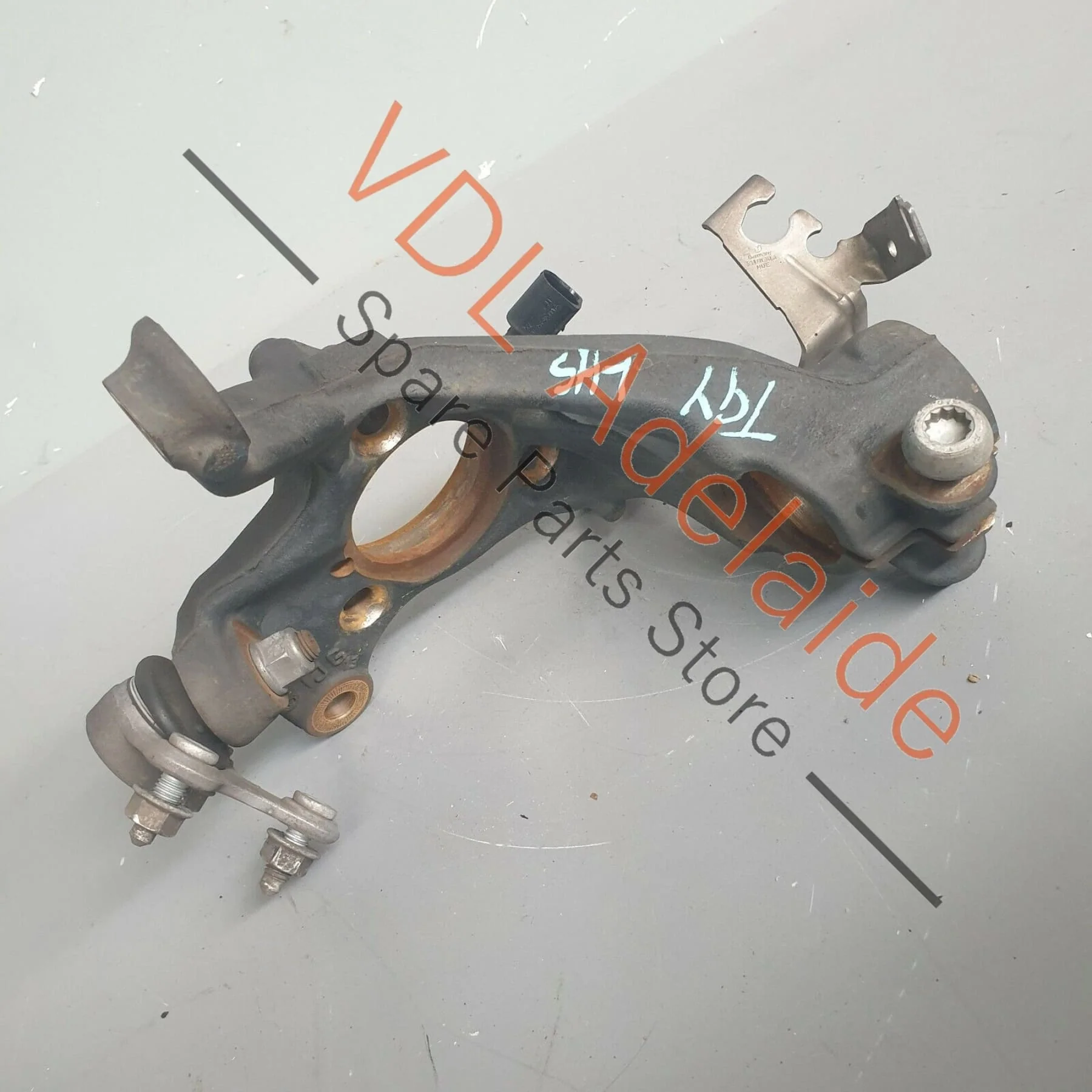 VW Golf MK7 Cast Iron Left Side Stub Axle Hub Knuckle 80mm 5Q0407255Q - Image 7