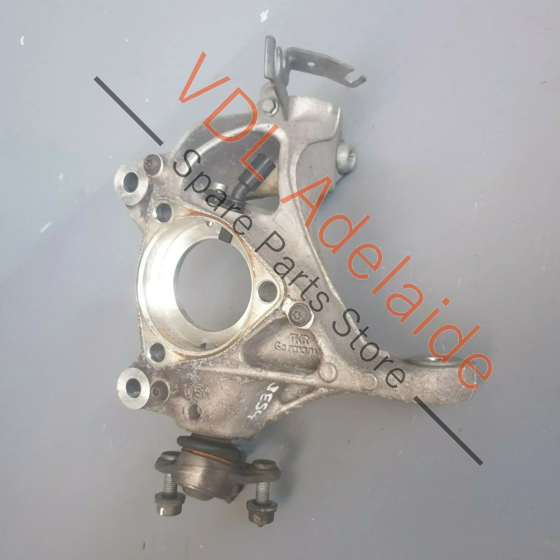 VW Tiguan MQB Mk2 Front LHS Left Wheel Bearing Housing Carrier Hub Knuckle