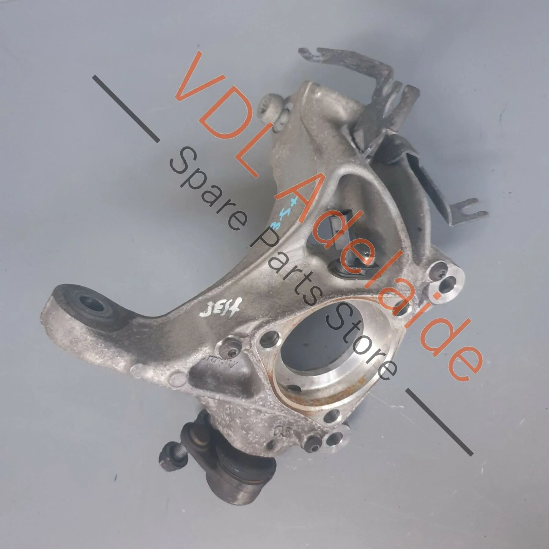 VW Tiguan MQB Mk2 Front RHS Right Wheel Bearing Housing Carrier Hub Knuckle
