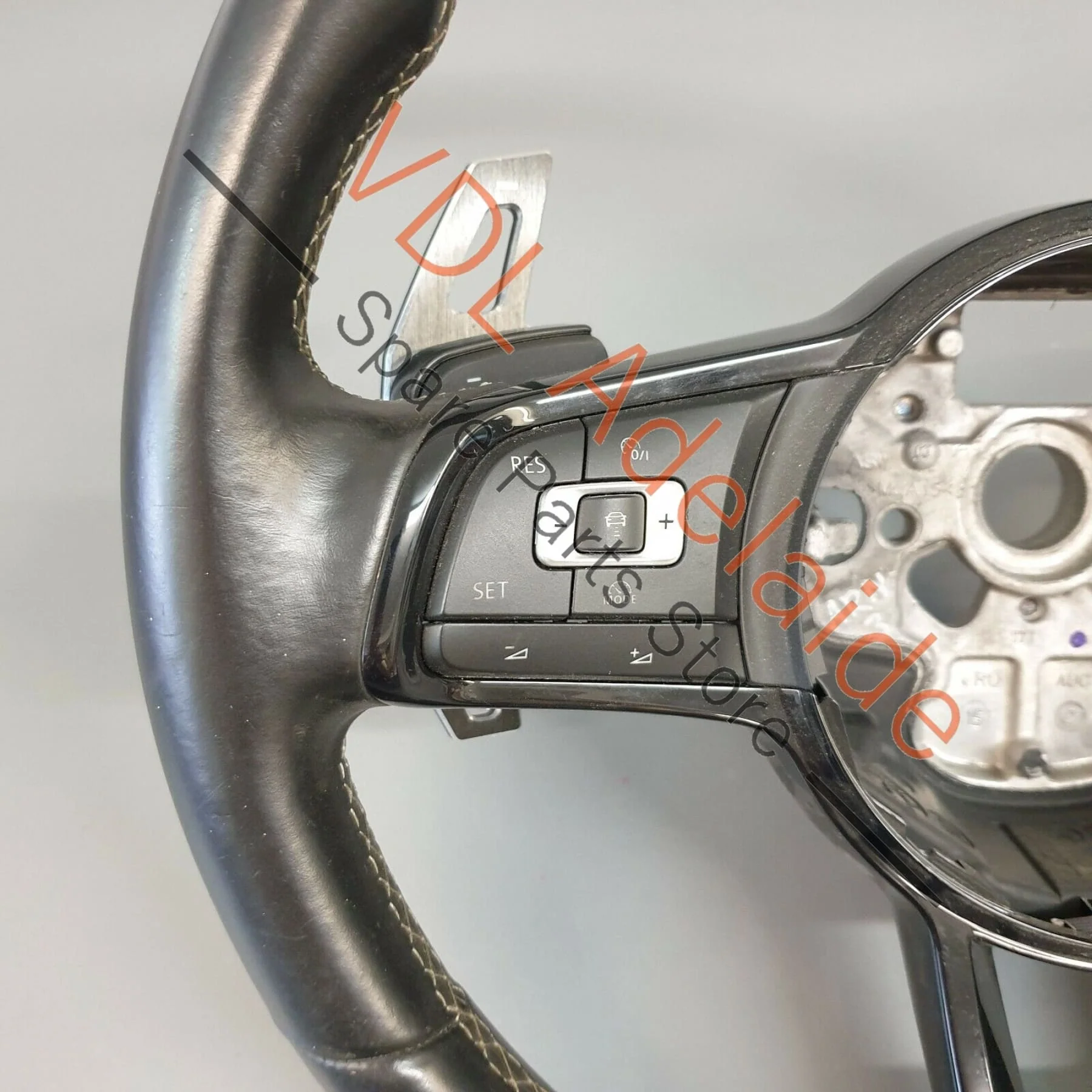 VW Golf R R-Line MK7 Flat Bottom Multi-Function Steering Wheel 5G0419091CN - Image 4