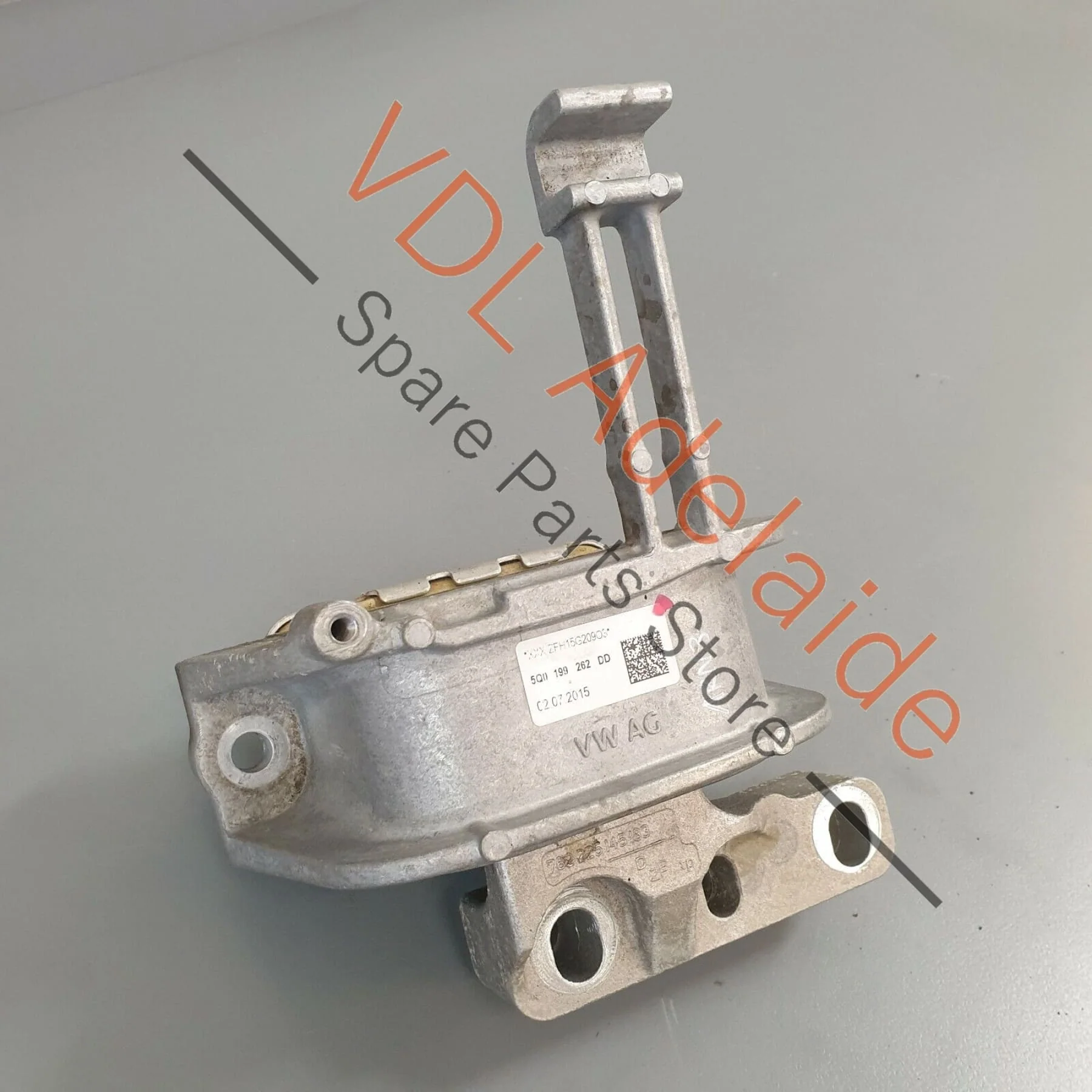 VW Golf R MK7 Right Side Engine Mount Mounting 5Q0199262BK