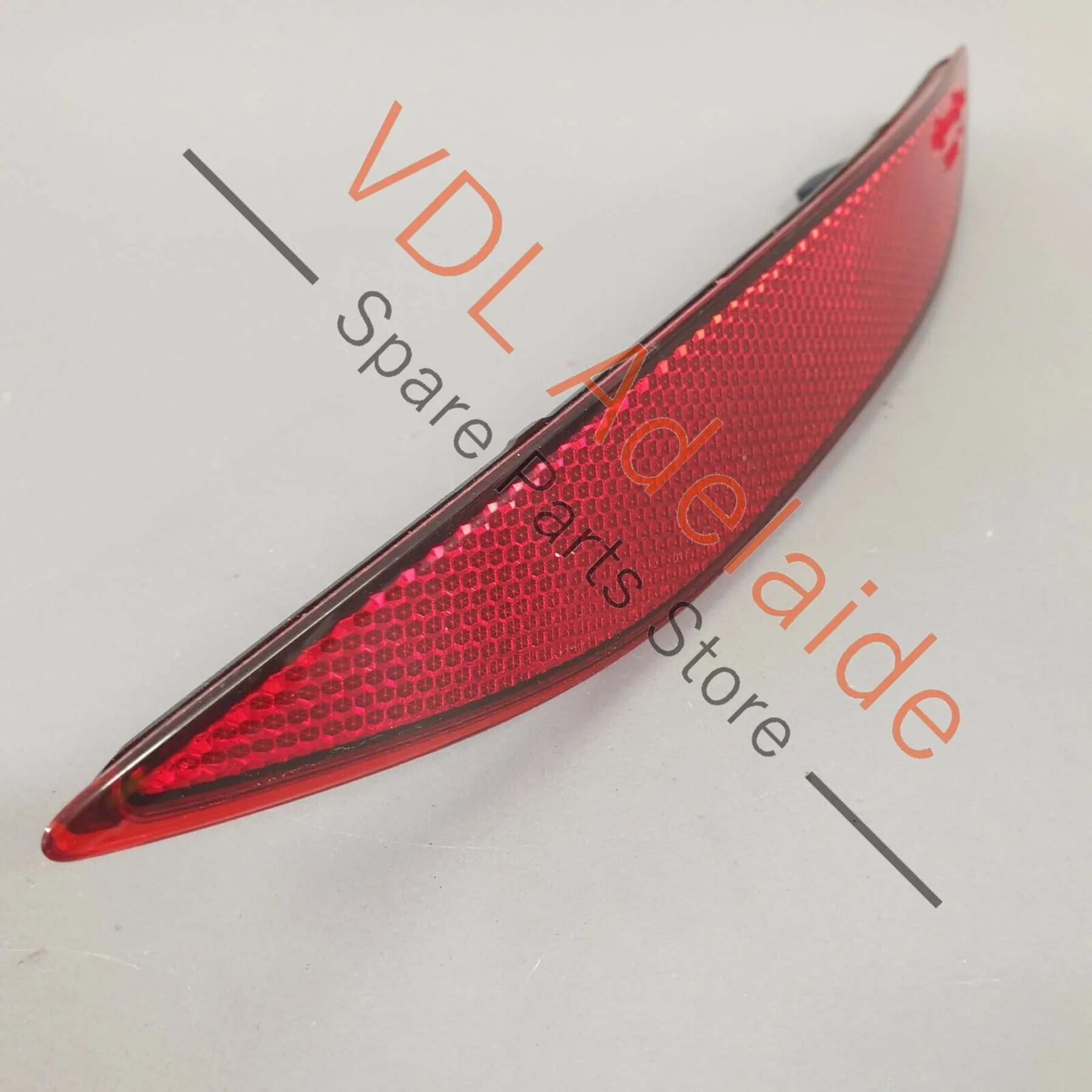 VW Golf R MK7 Rear Right Tinted Bumper Light Reflector 5G0945106B - Image 3