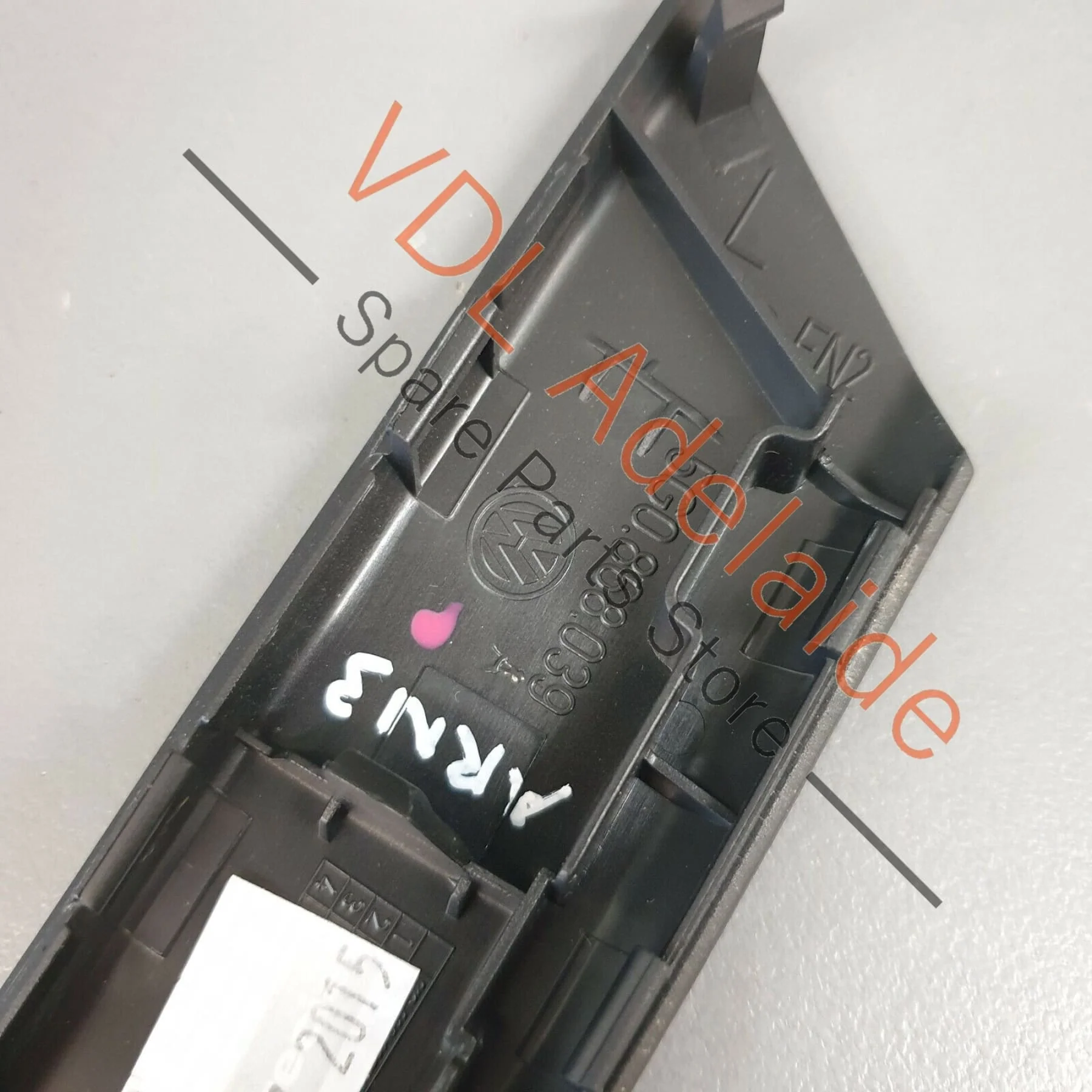 VW Golf R MK7 Door Handle Interior Trim Left Front / Rear 5G0868039A - Image 4