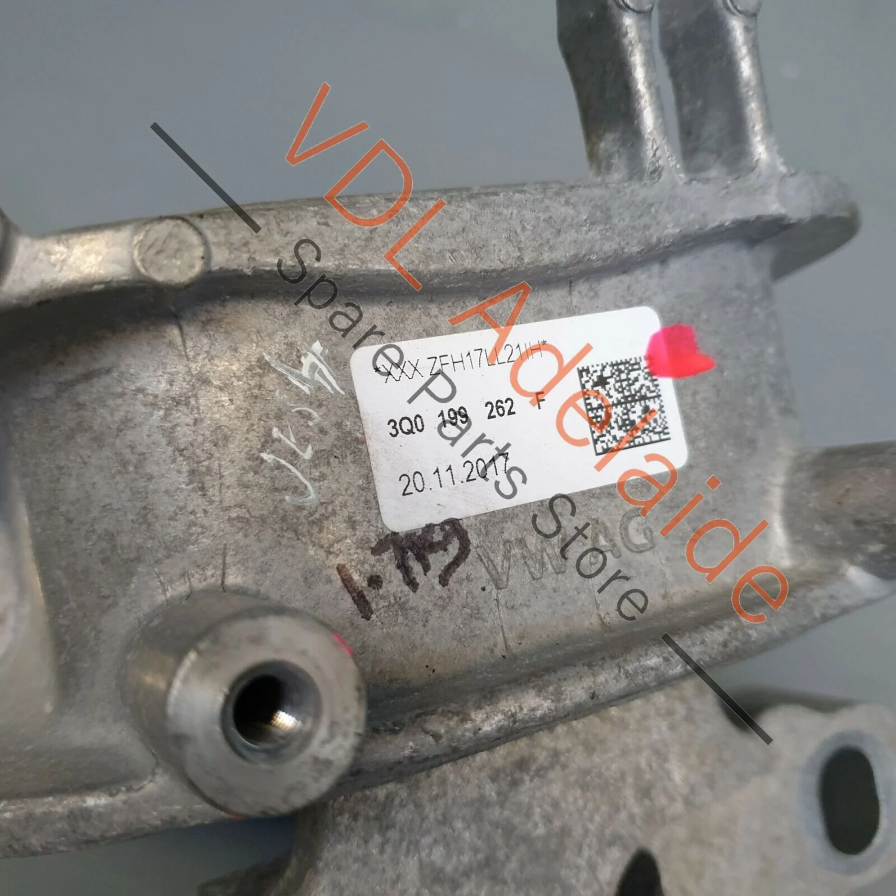 VW Tiguan MQB Mk2 Genuine OEM Engine Mounting 3Q0199262F - Image 4