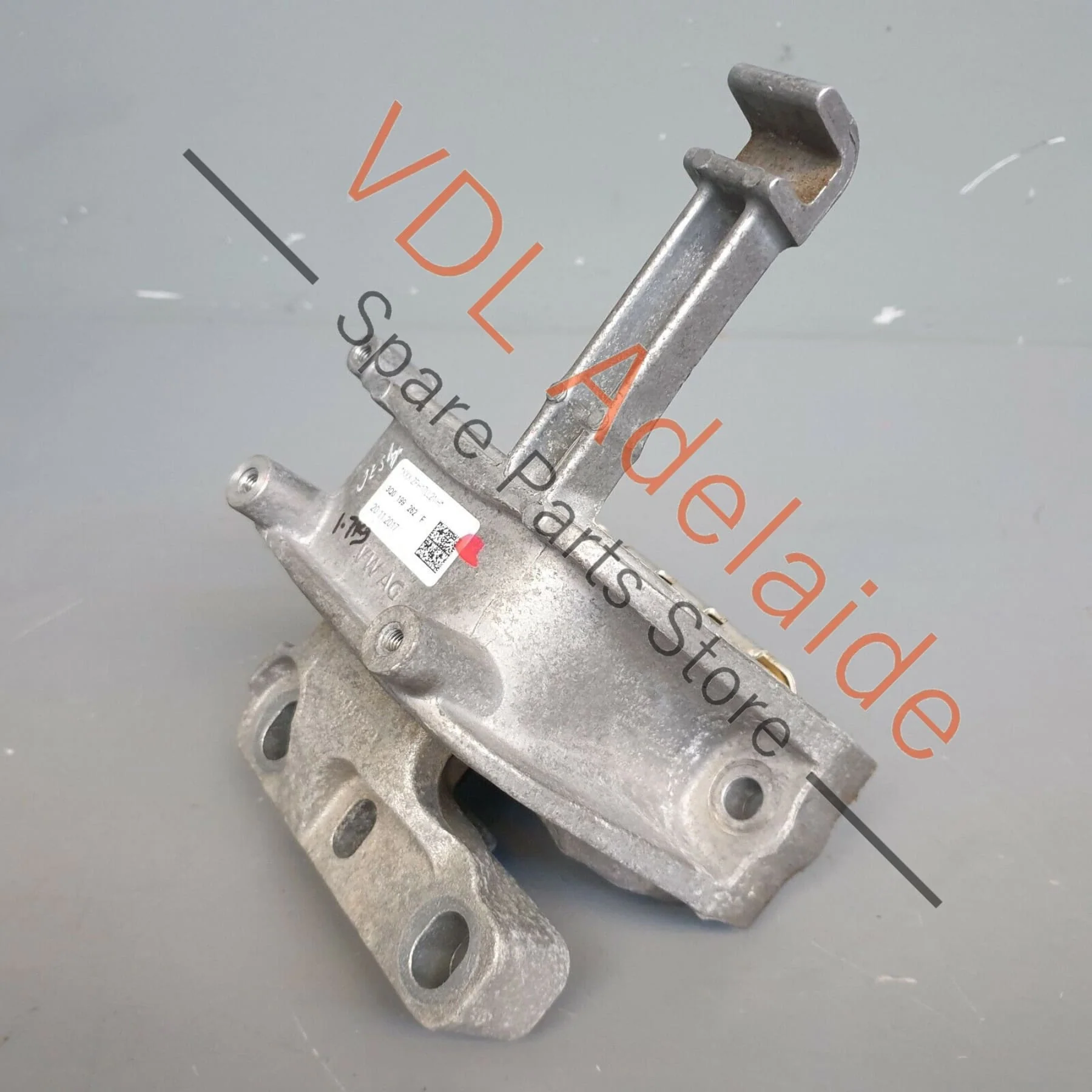 VW Tiguan MQB Mk2 Genuine OEM Engine Mounting 3Q0199262F - Image 5