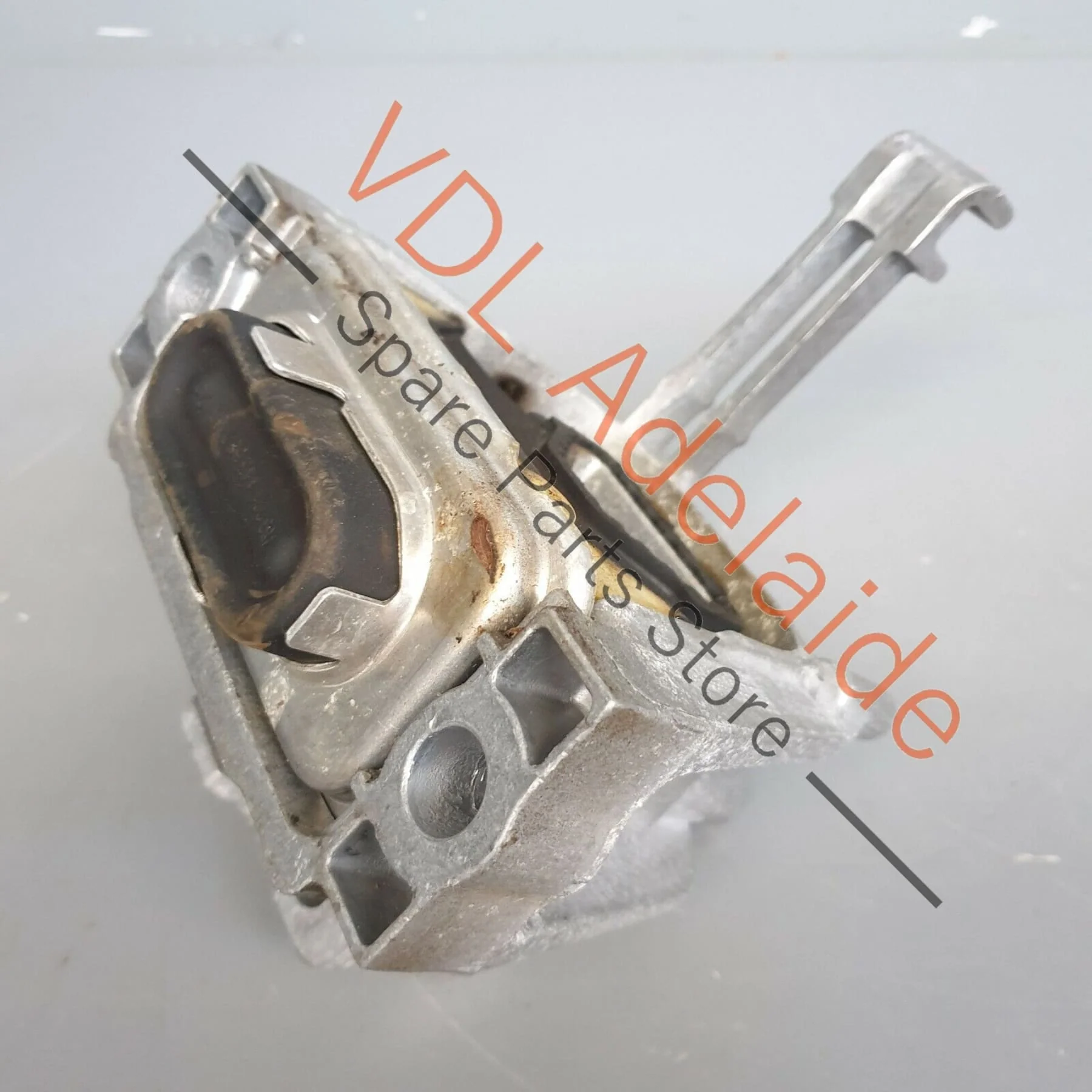 VW Tiguan MQB Mk2 Genuine OEM Engine Mounting 3Q0199262F - Image 8