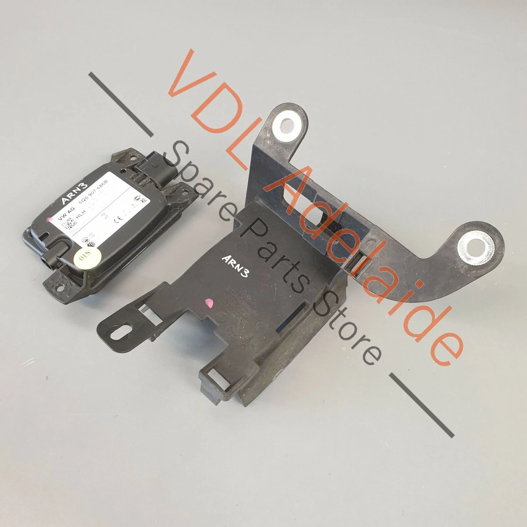 VW Golf R MK7 Right Side Master Control Unit for Blind Spot Detection 5Q0907686B - Image 4
