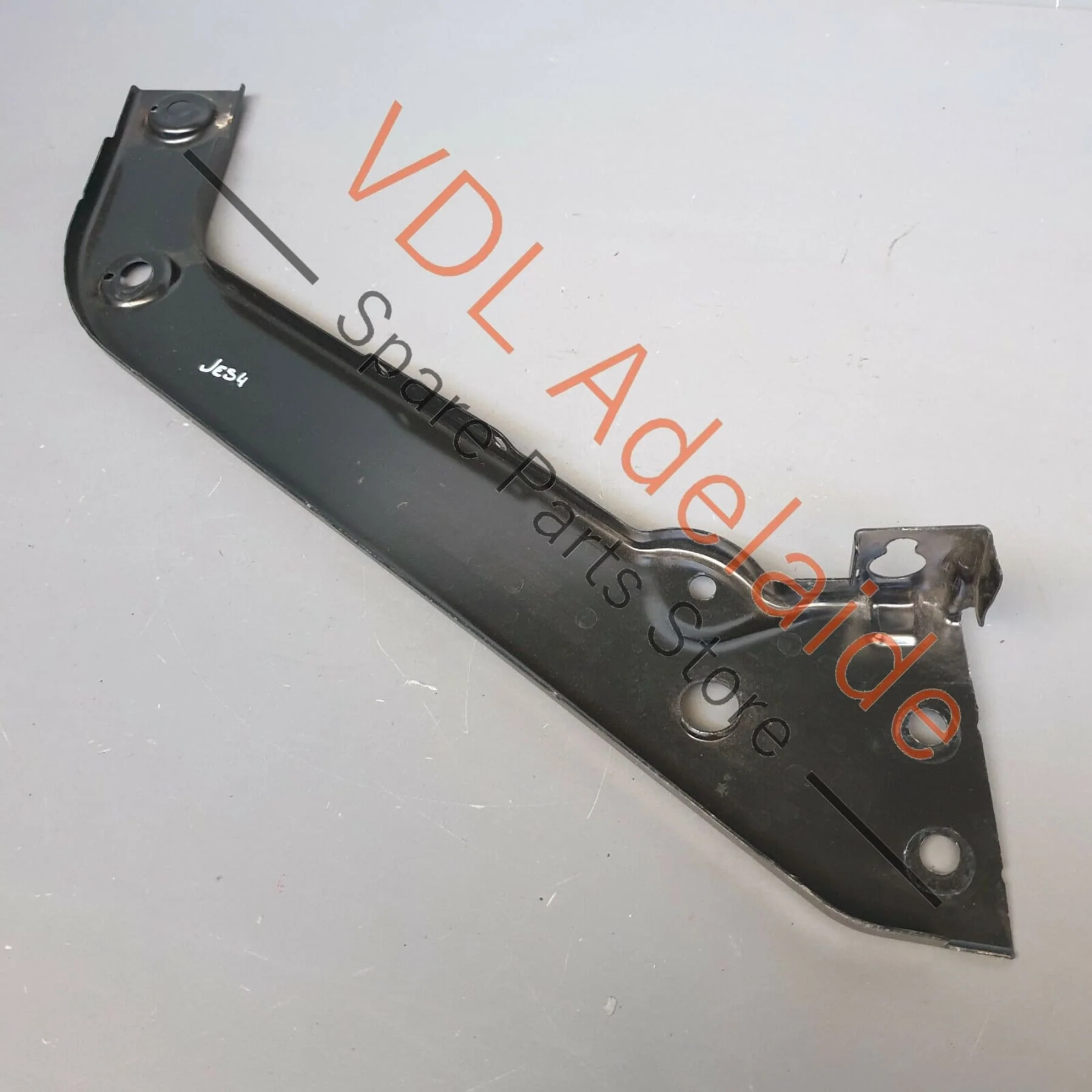 VW Tiguan MQB Mk2 Radiator Lock Carrier Left Upper Brace Support 5NA805931A - Image 5