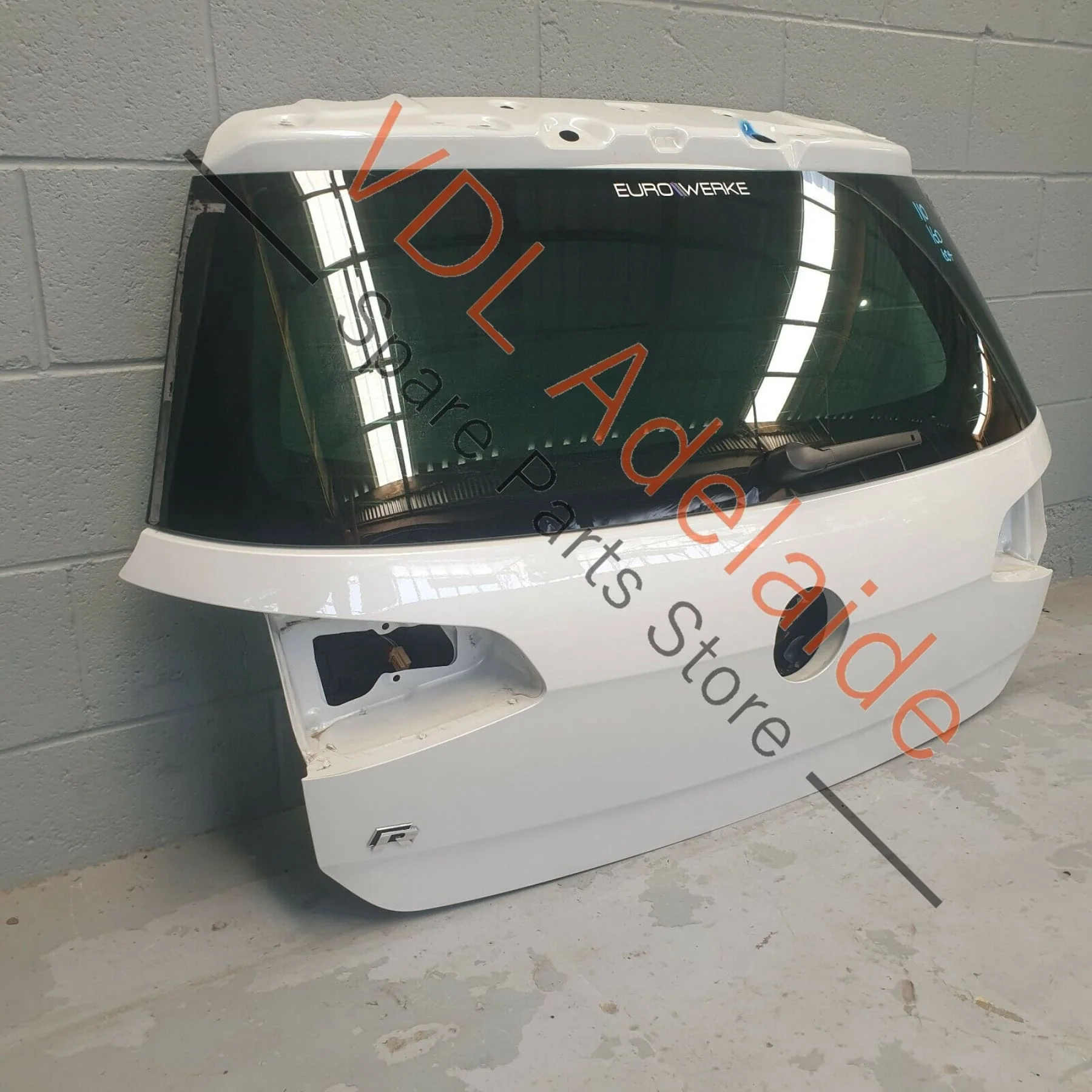 VW Golf R MK7 Bootlid Boot Trunk Rear Hatch Lid Door Panel Shell Pearl White - Image 4