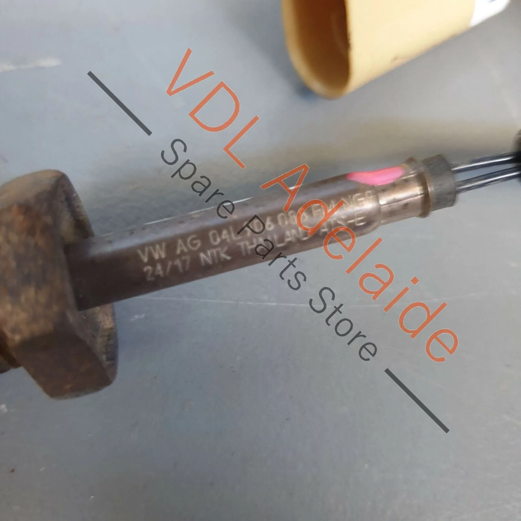 VW Tiguan MQB Mk2 Exhaust Gas Temperature Sender DFHA 04L906088EM - Image 4