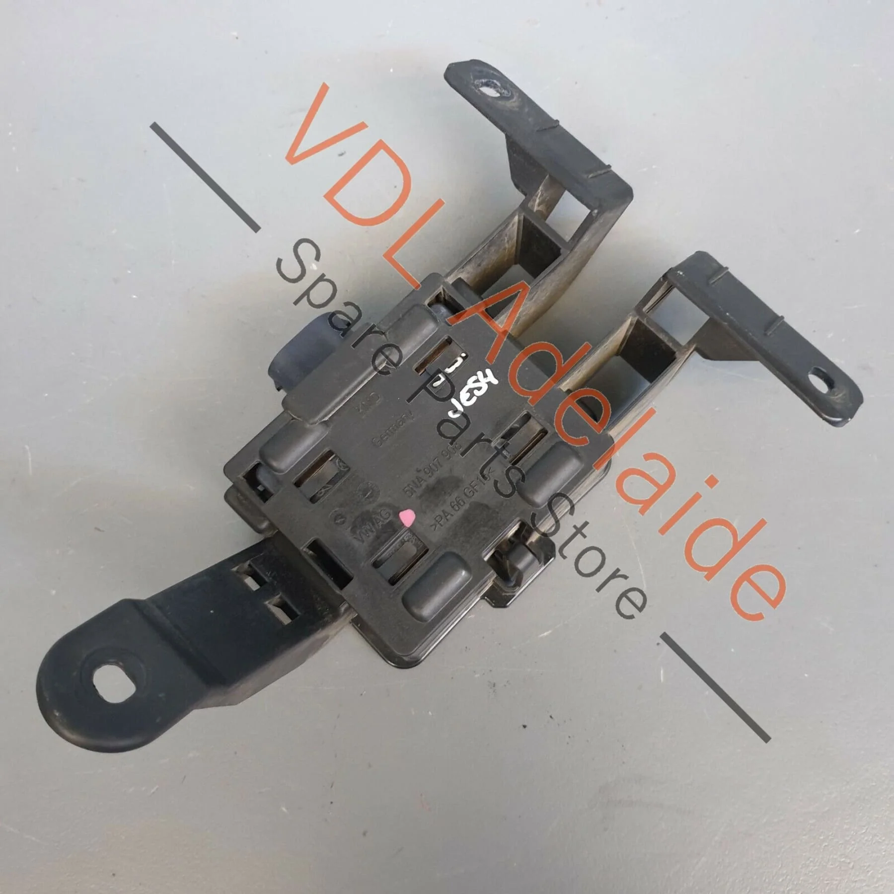 VW Tiguan MQB Mk2 Rear Right Lane Change Assist Master Control Unit 3Q0907566E - Image 9