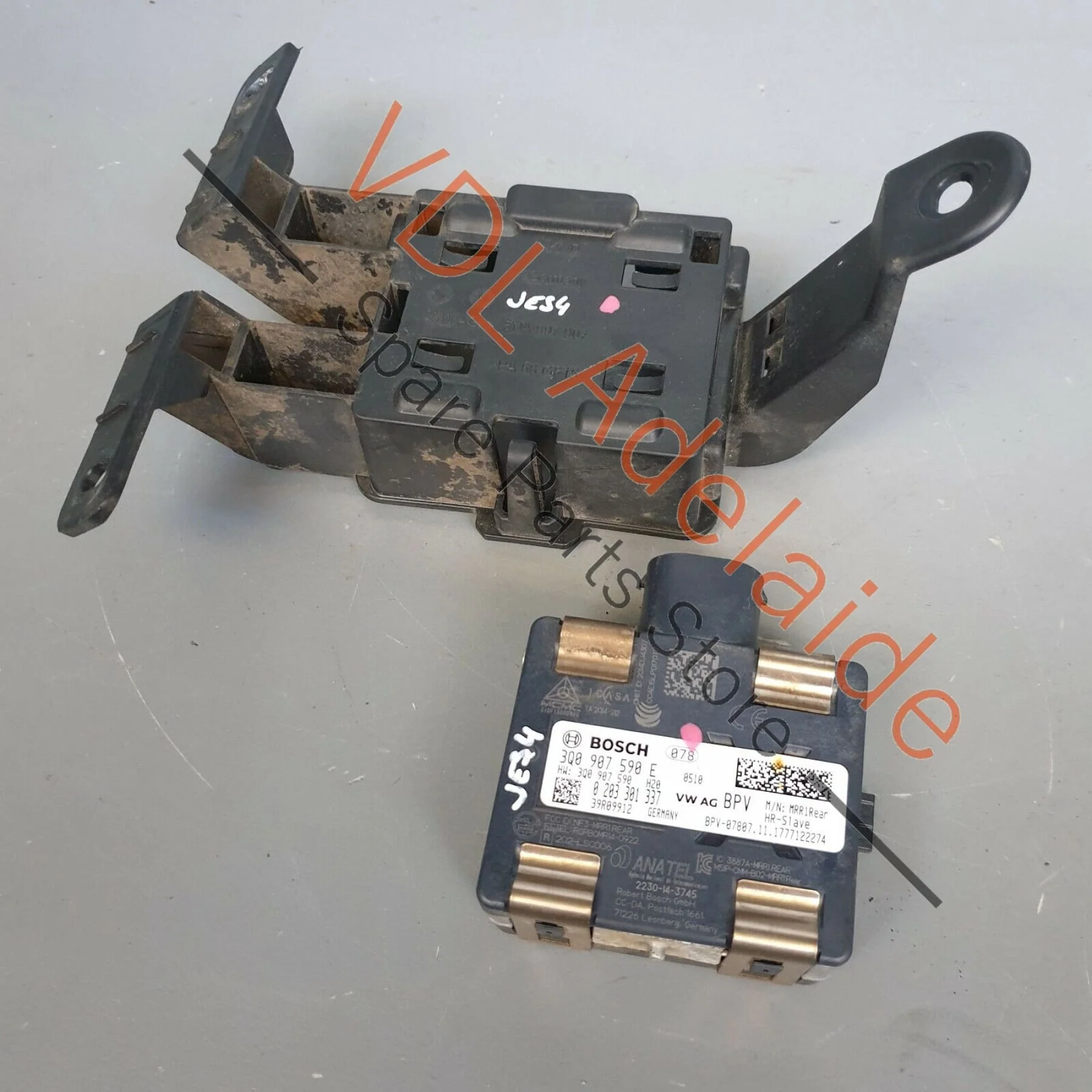 VW Tiguan MQB Mk2 Rear Left Lane Change Assist Slave Control Unit 3Q0907590E