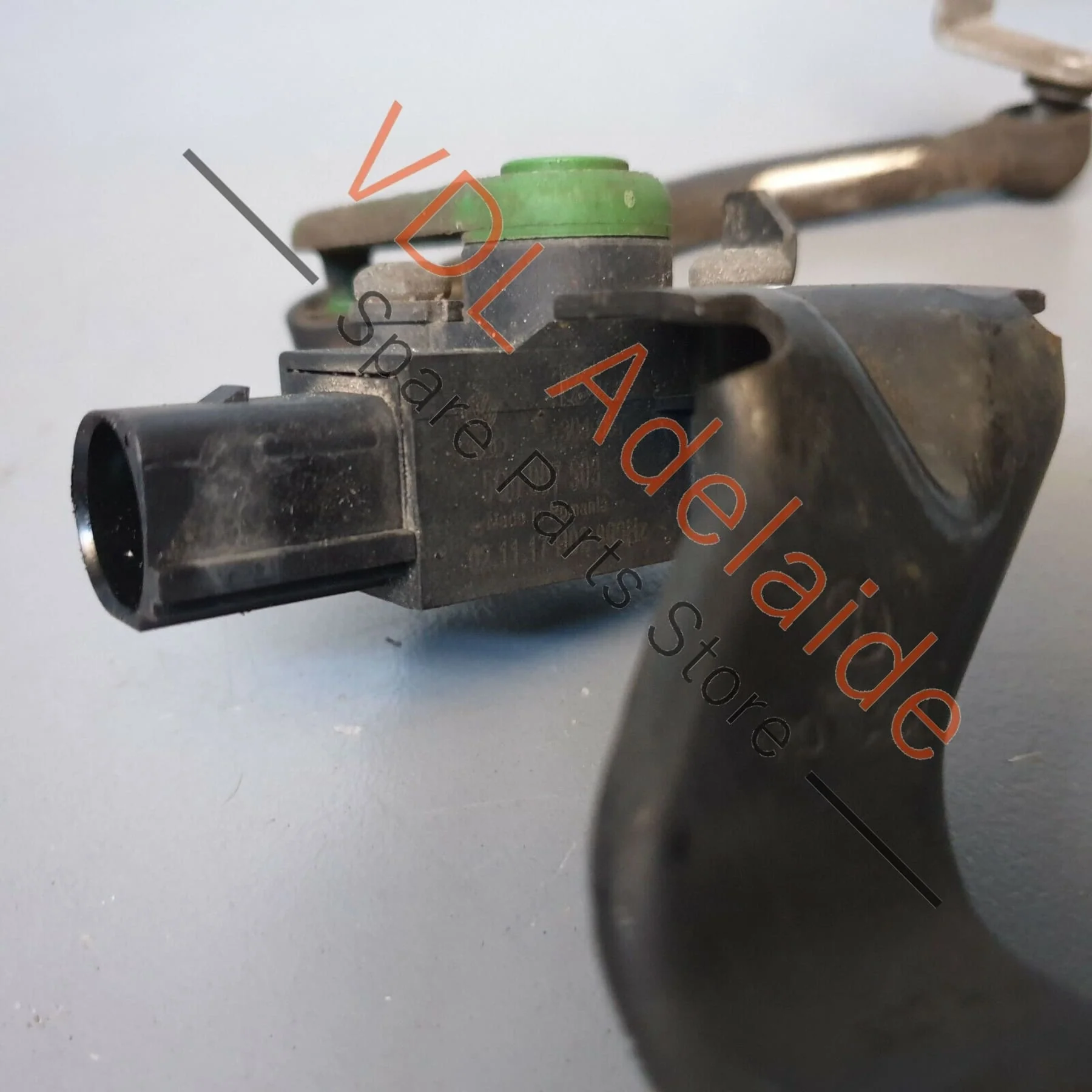 VW Tiguan MQB Mk2 Front Left Suspension Level Sensor With Poles 5Q0412521C - Image 5