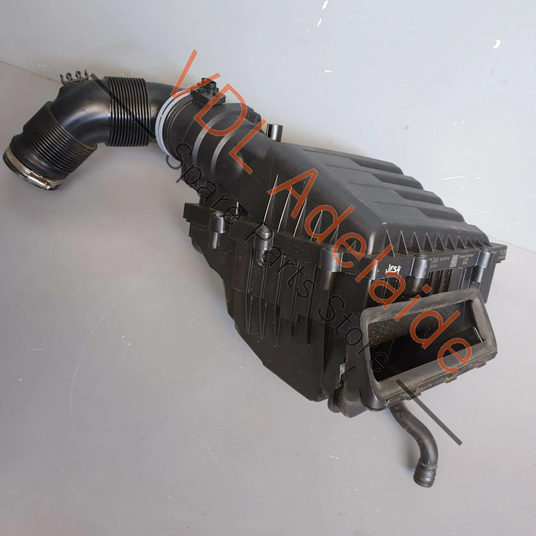 VW Tiguan MQB Mk2 1.6 2.0L Diesel Air Filter Box Assembly with Air Mass Meter - Image 6