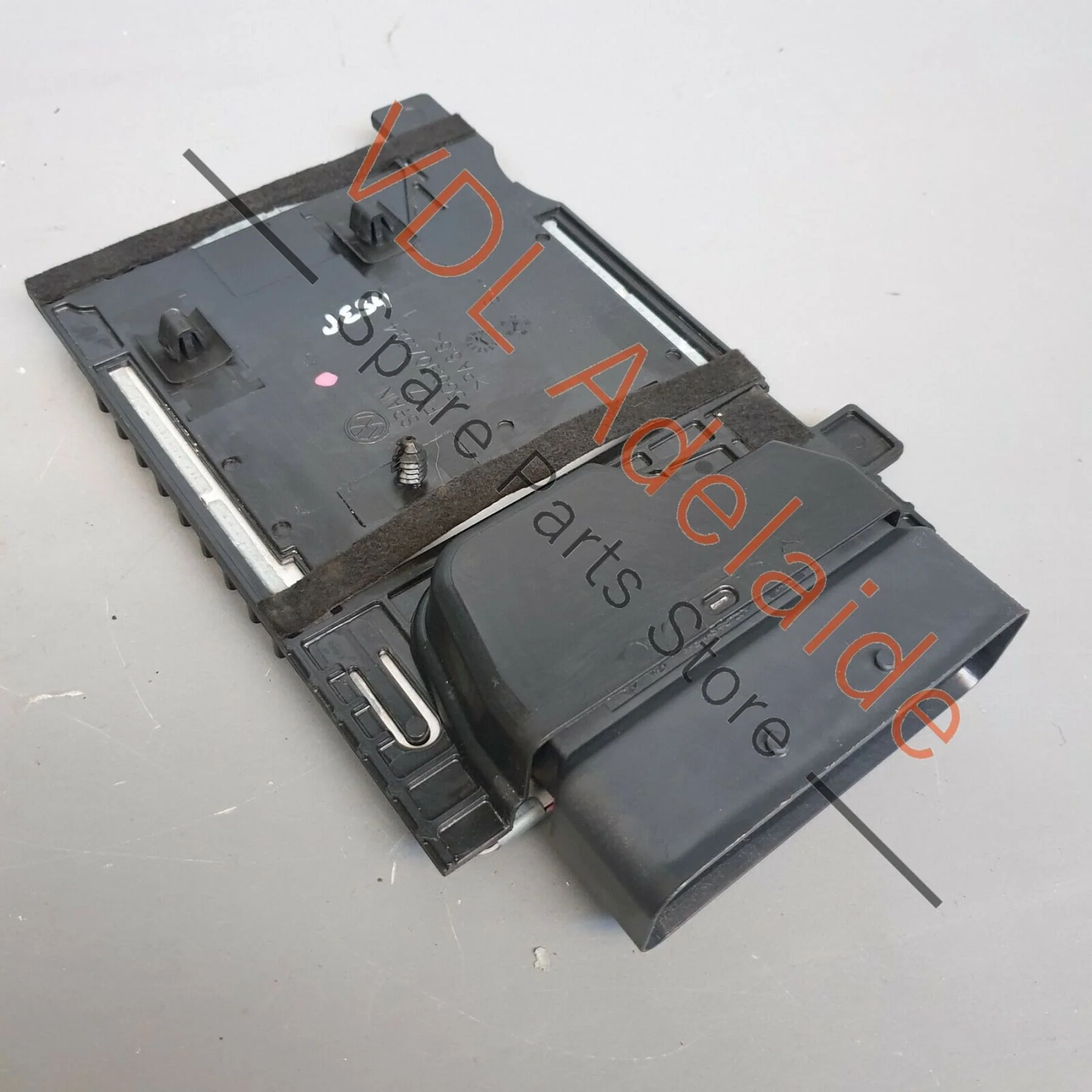 VW Tiguan MQB Mk2 Control Unit for Electronic Regulated Damping 5Q0907376B - Image 6