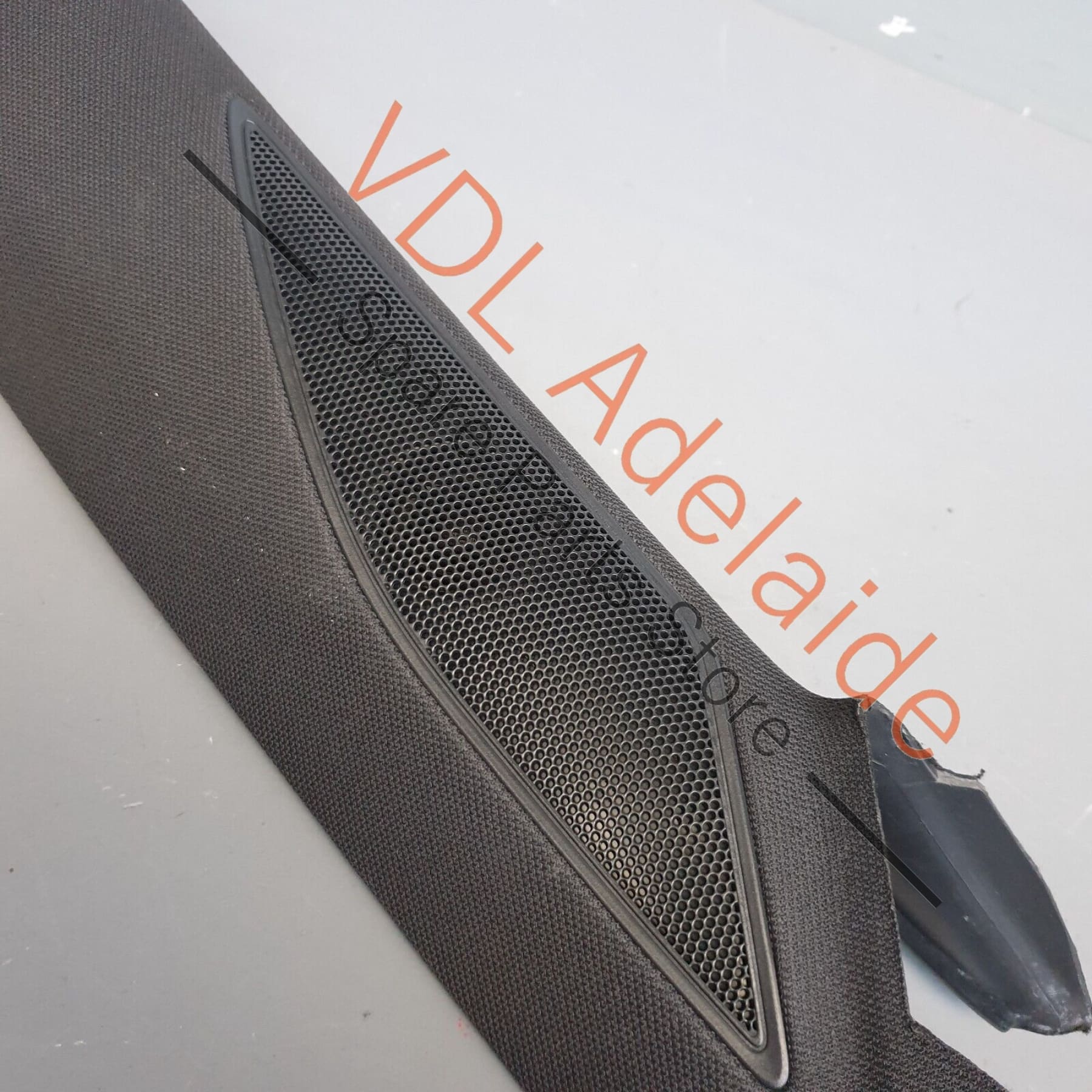VW Golf R MK7 A-pillar Cladding Trim with Tweeter Right Upper Black 5G0867234R - Image 4