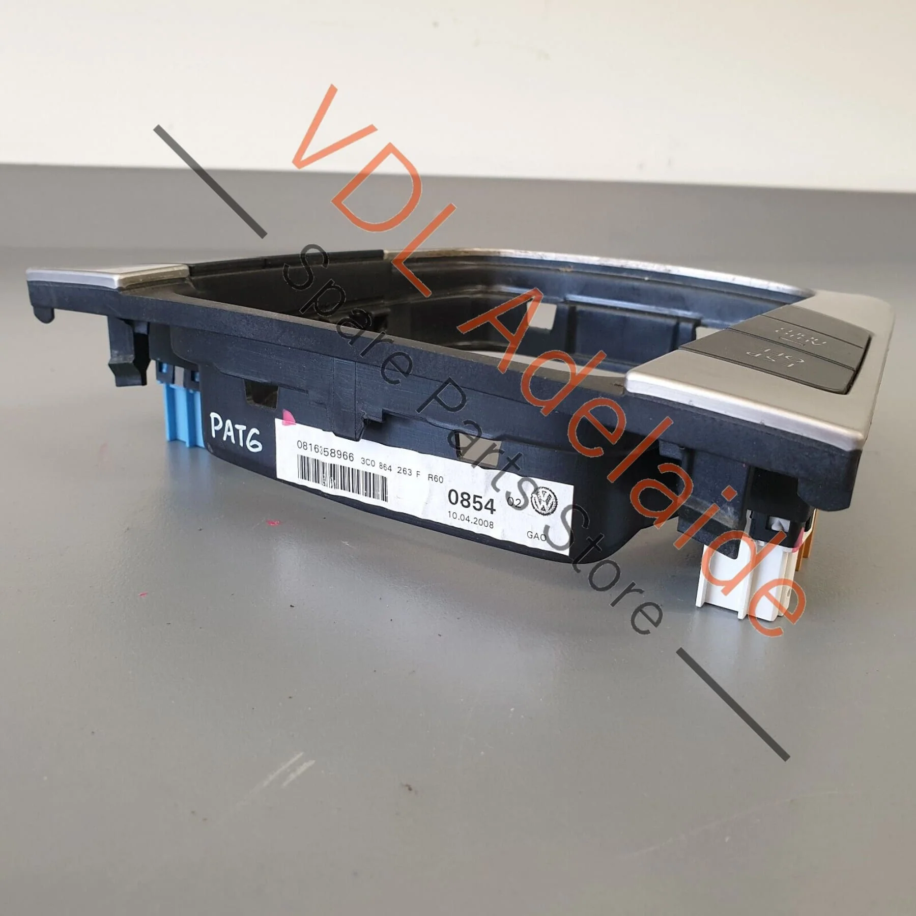 VW Passat R36 B6 3C Centre Console Gear Shifter Surround Trim 3C0864263F - Image 6