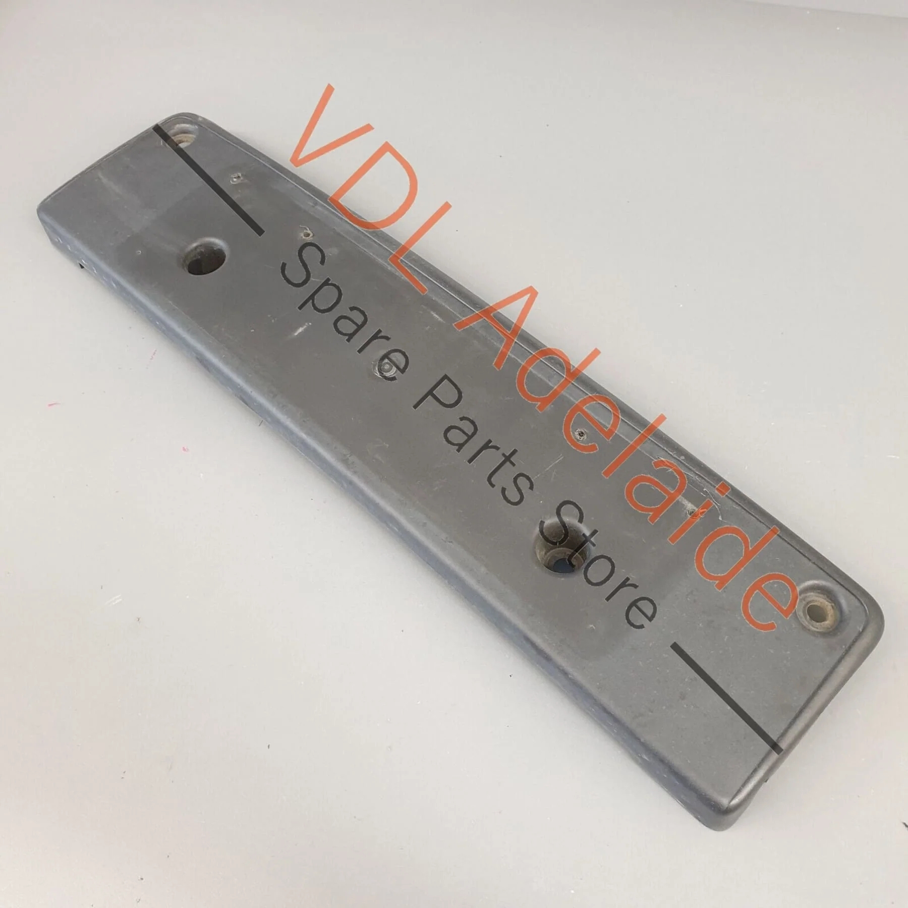 VW Passat R36 B6 3C Front Number License Plate Holder Backing 3C0807285C