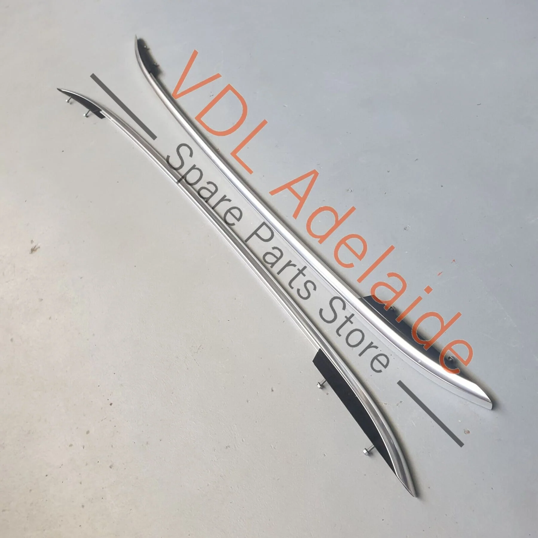 VW Golf MK7 Wagon Estate Pair of Roof Rail Bars Silver Chrome Aluminium - Image 2