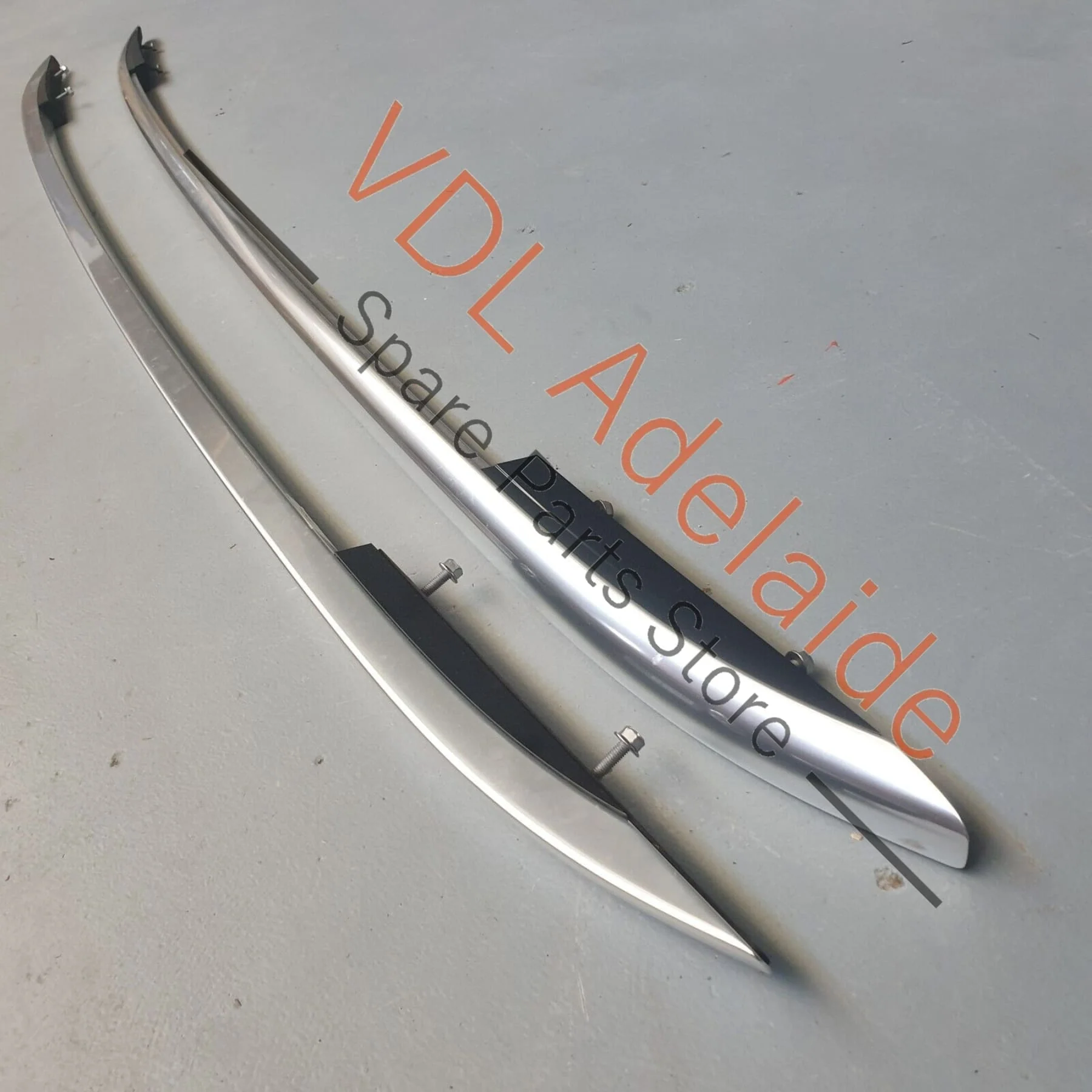 VW Golf MK7 Wagon Estate Pair of Roof Rail Bars Silver Chrome Aluminium - Image 5