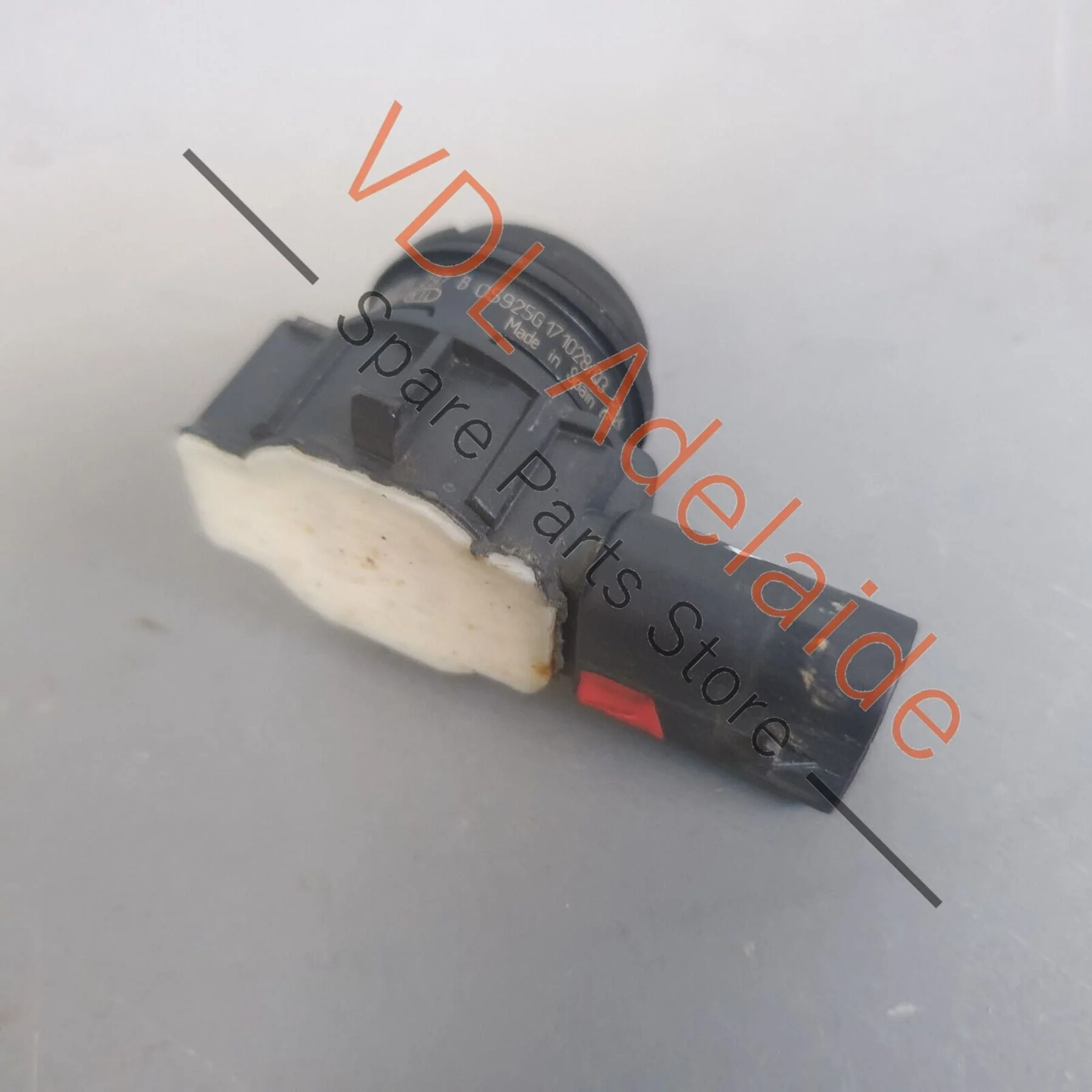VW Tiguan MQB Mk2 Front Parking Sensor White 0Q0Q Side Facing 3Q0919297B - Image 4
