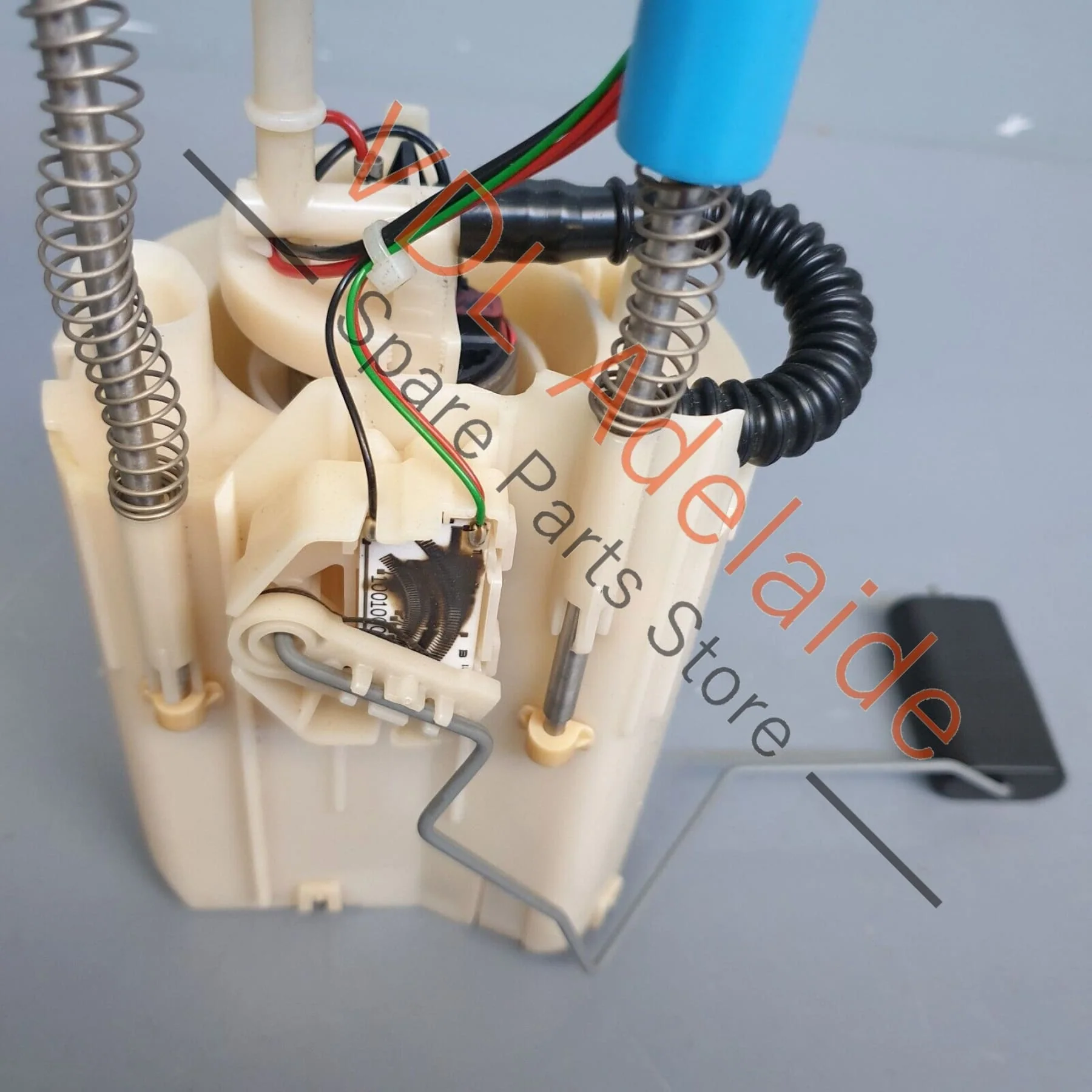 VW Tiguan R 5N MK1 Right Side Petrol Fuel Delivery Module Unit 5N0919087H - Image 7