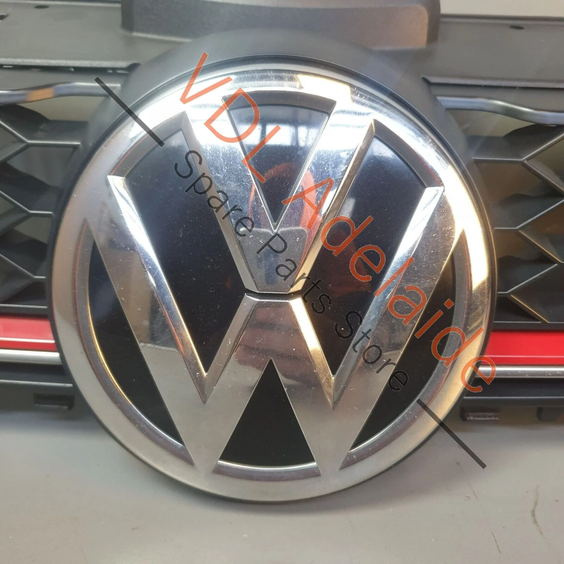 Genuine OEM VW Golf GTi Mk7 Front Grille Assembly with Badges 5G0853651AM BTU - Image 6
