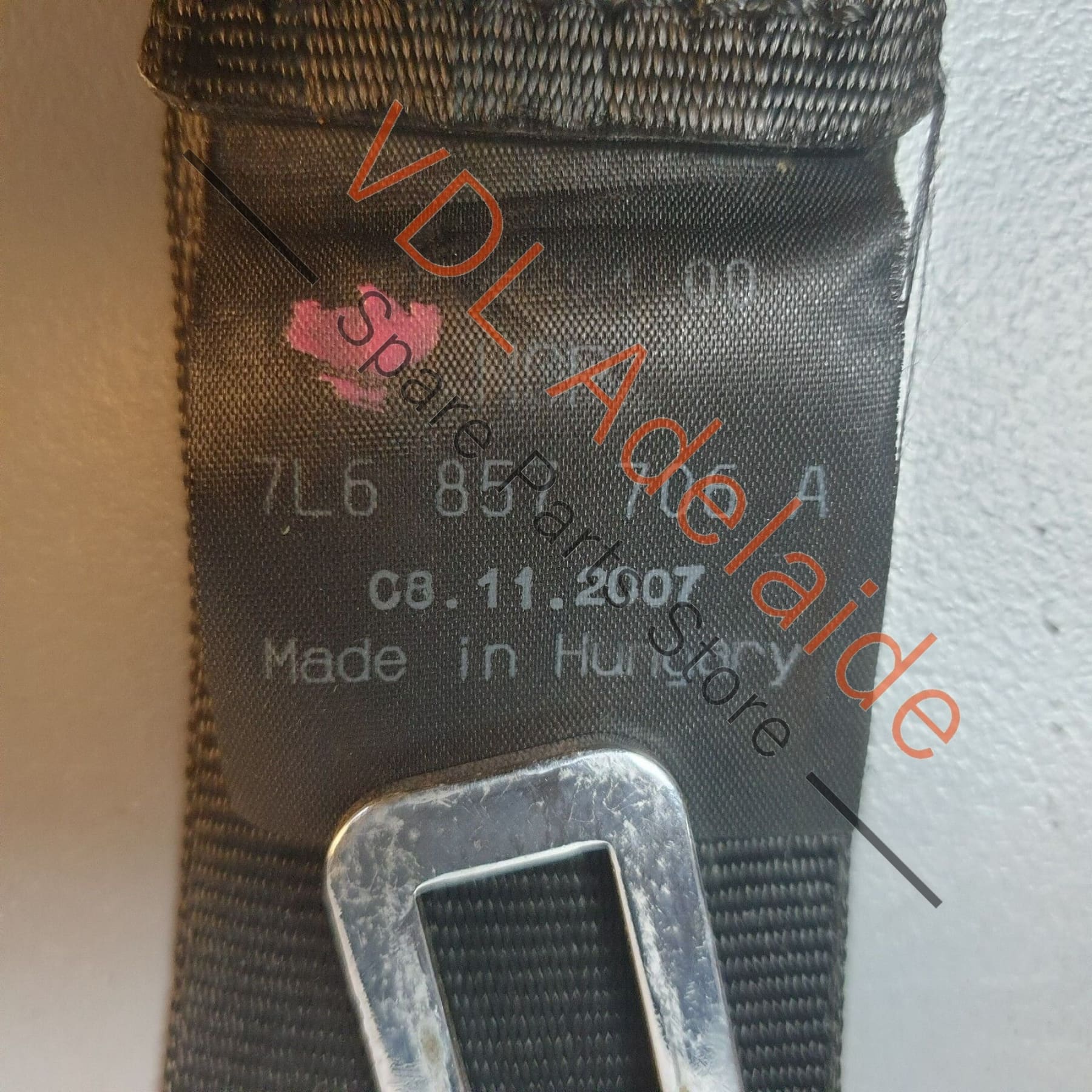 VW Touareg V10 7L Front Right Seatbelt 7L6857706A - Image 3