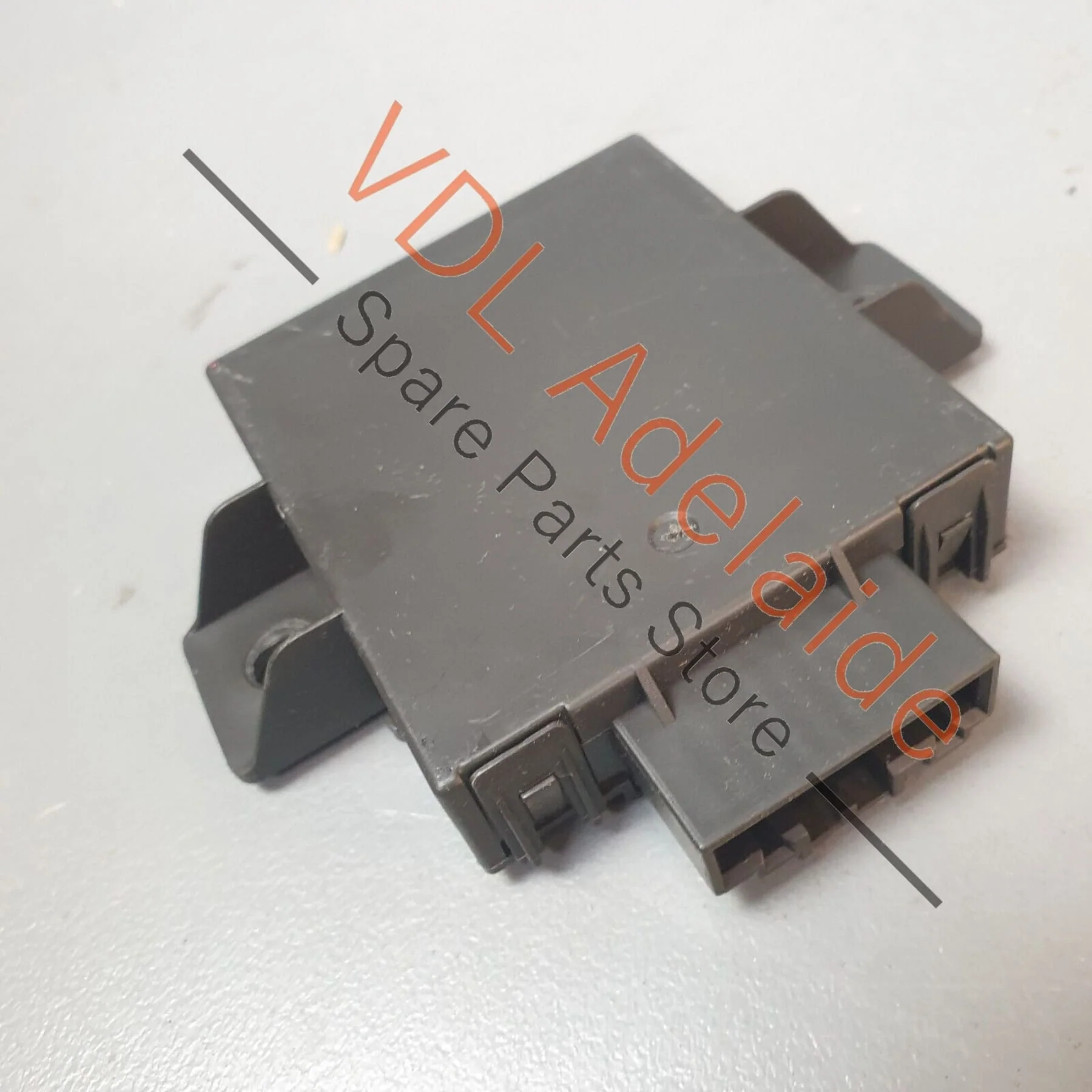 Volkswagen VW Touareg 7L Anti Tow Away Security Module 7L0907719A - Image 3
