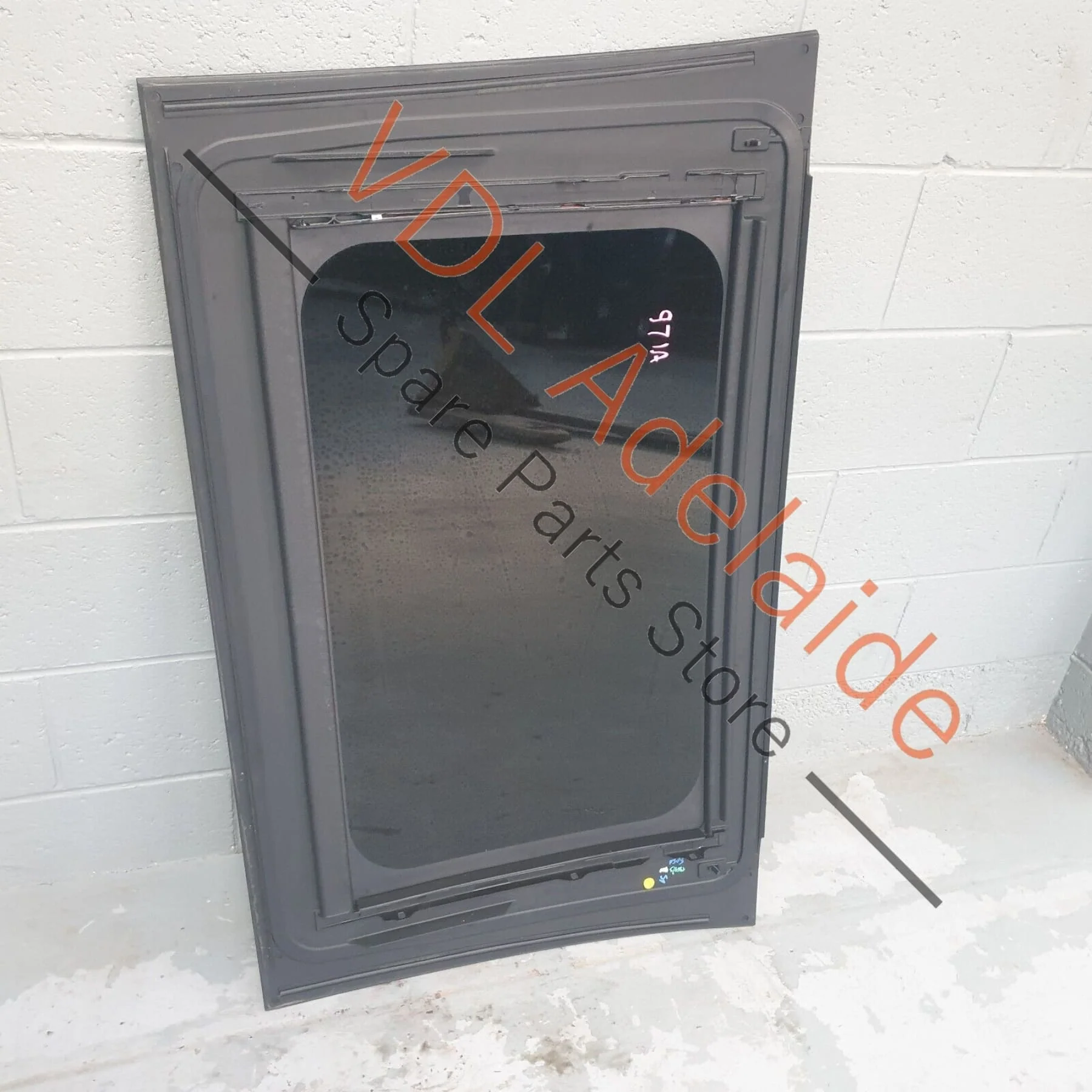 Porsche Panamera Turbo 971 Panoramic Glass Sunroof Roof Panel - Image 7