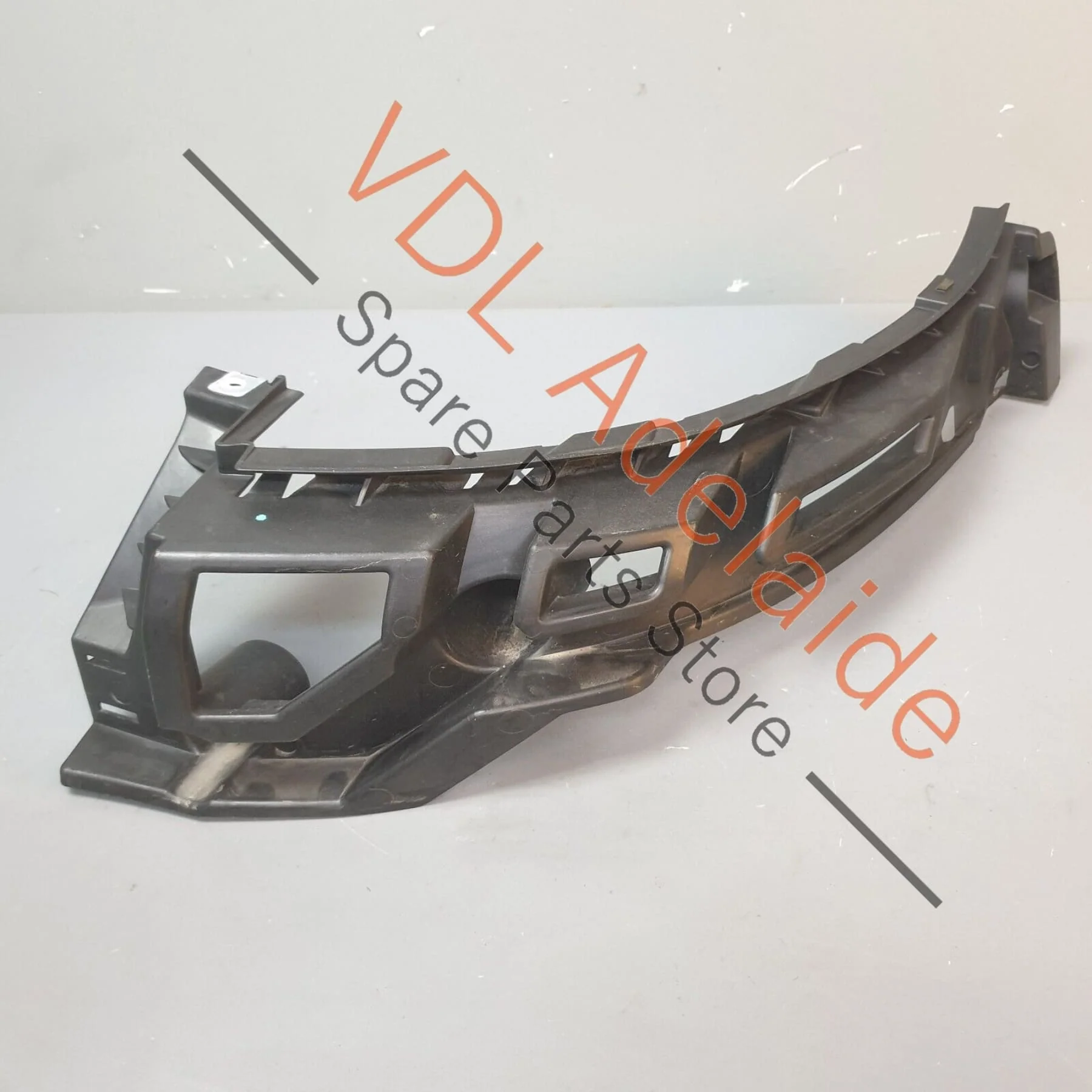 Porsche Panamera Turbo 971 RHS Right Rear Tail Light Light Bracket 971807126A