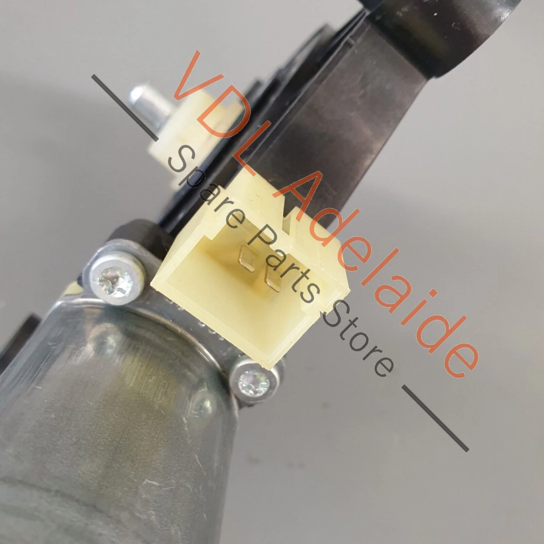 Audi RS3 8V Front Left Window Regulator Motor 5Q0959802B - Image 6