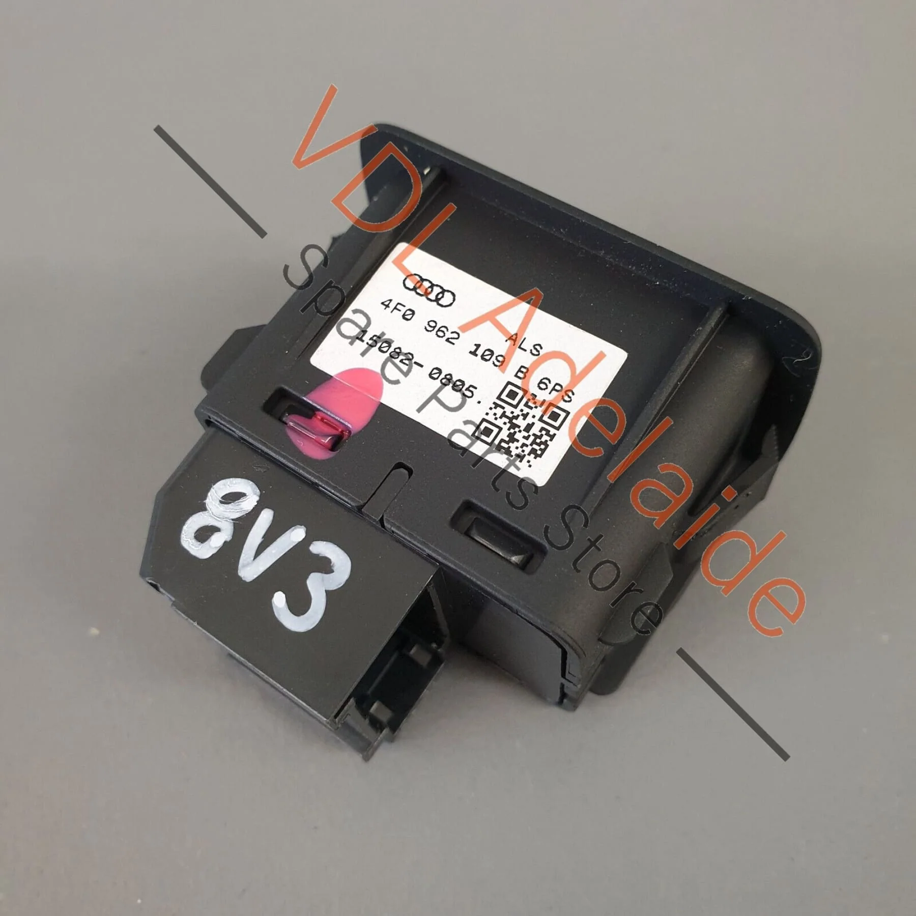 Audi RS3 S3 A3 8V Switch Button for Deactivation of Anti-Theft Alarm System - Image 5