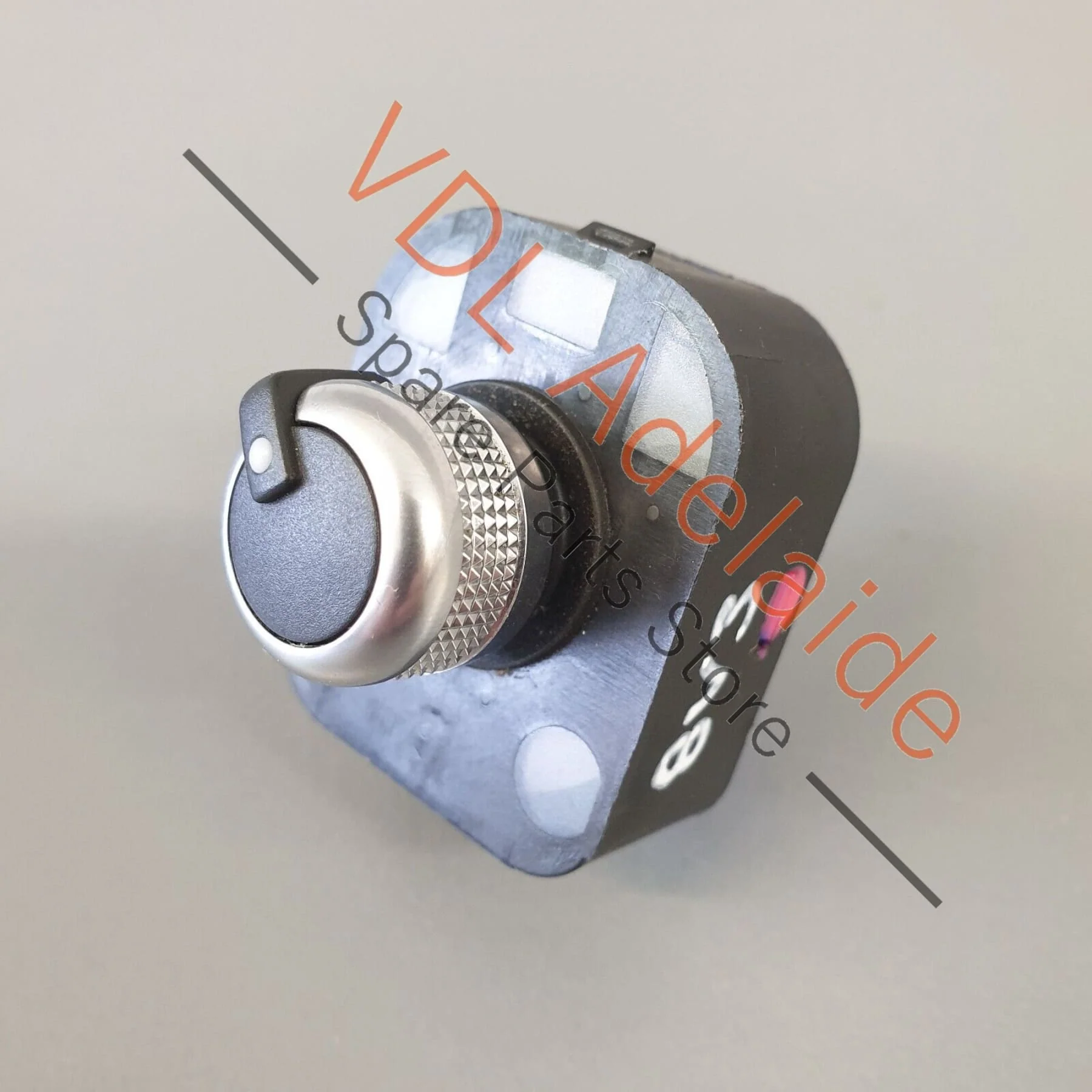 Audi RS3 S3 8V Switch for Electric & Folding Side Wing Mirror 8V0959565E - Image 3
