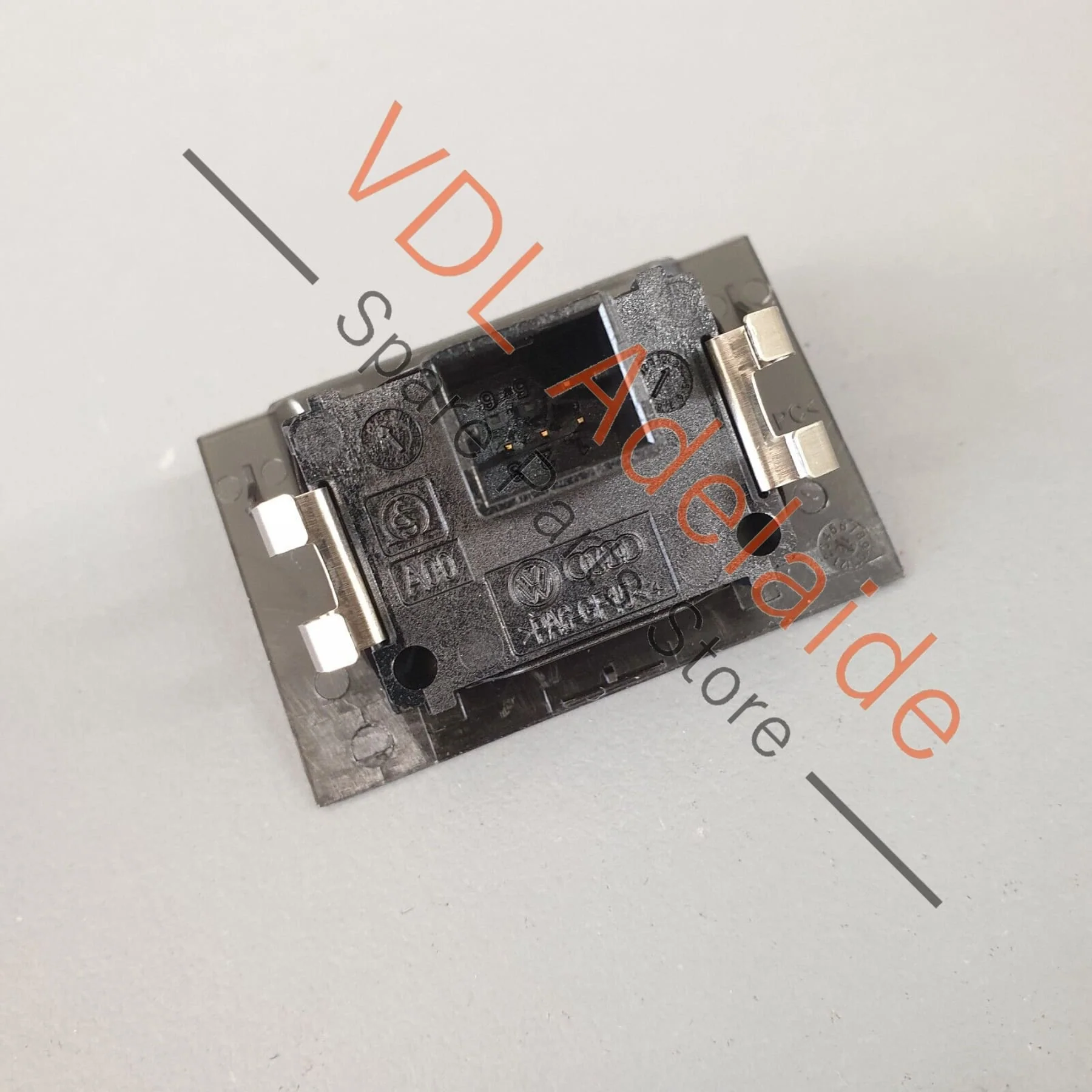 Audi RS3 S3 A3 8V Dash Dashboard Mounted Sun Sunlight Sensor 8V0907451 - Image 5
