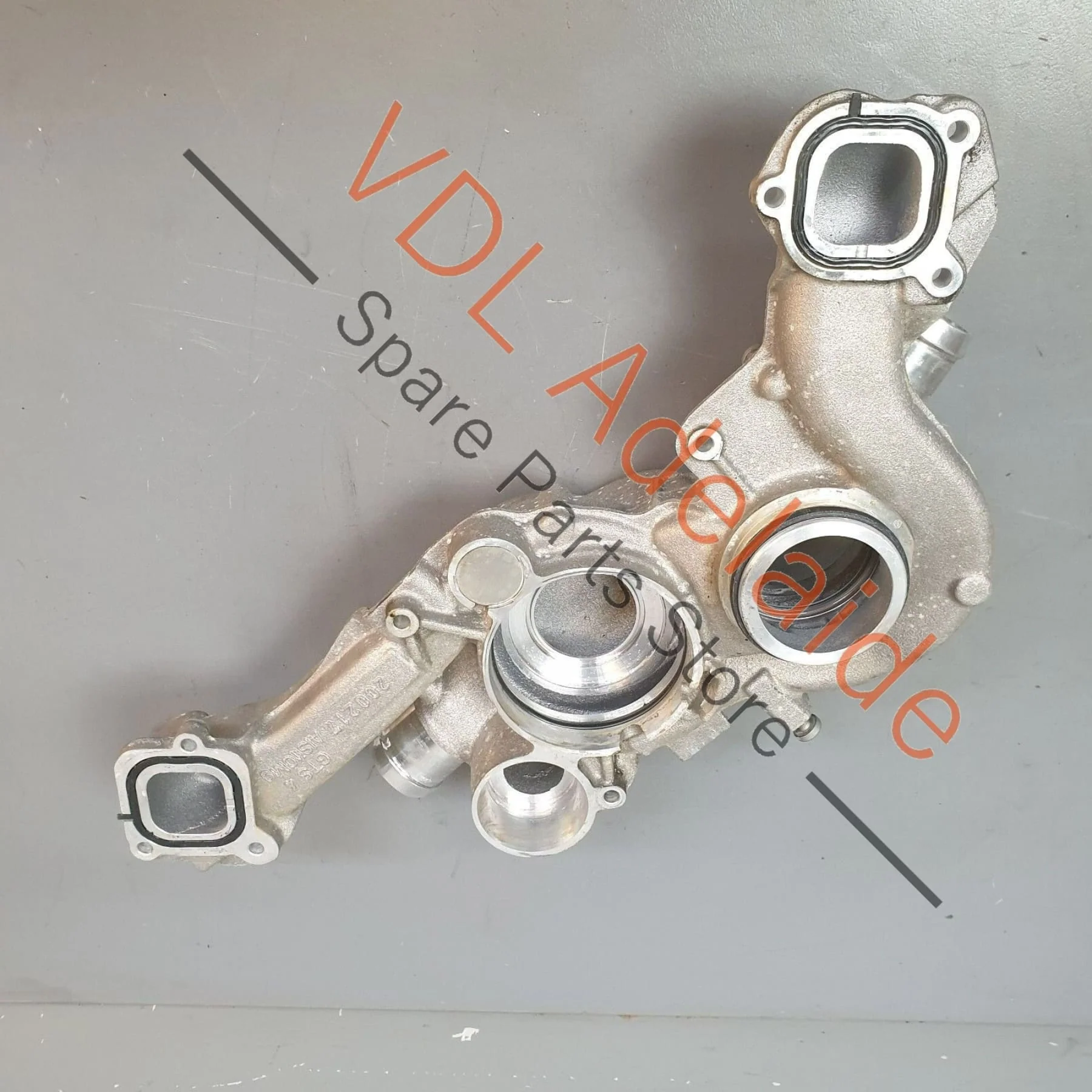 Porsche Cayenne Panamera Turbo 4.0 V8 Engine Coolant Regulator Housing Jacket - Image 3
