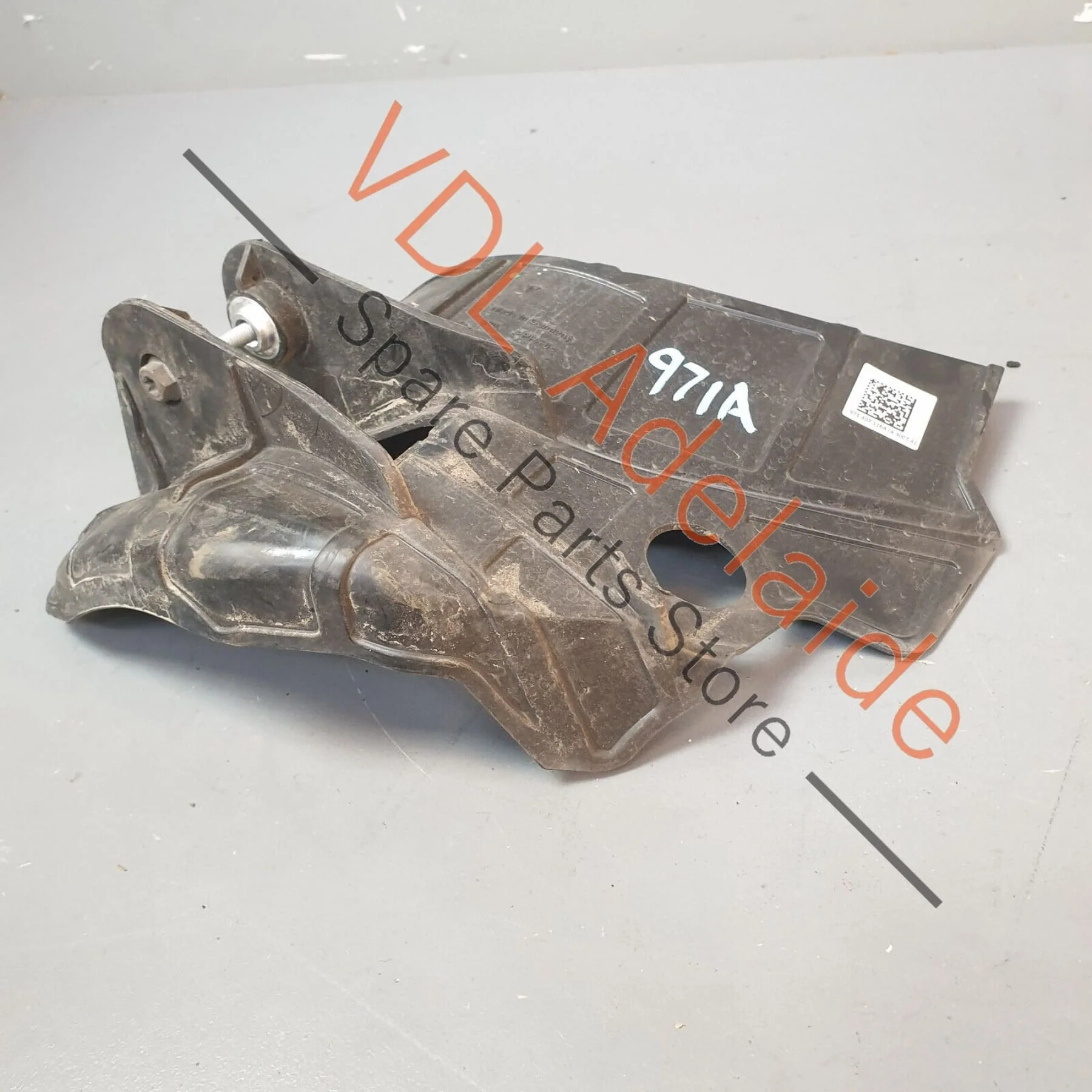 Porsche Panamera Turbo 971 Front Wishbone Control Arm Spoiler RHS 971407126A - Image 4
