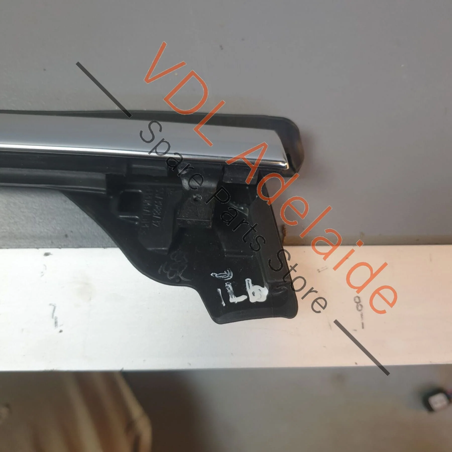 Porsche Panamera Turbo 971 Right Rear Door Exterior Weather Seal - Image 6