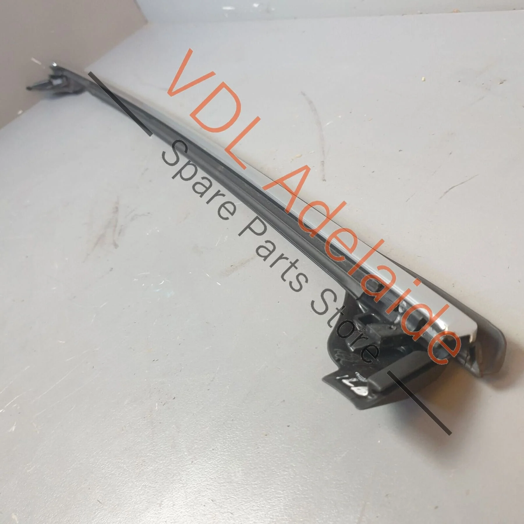 Porsche Panamera Turbo 971 Right Rear Door Exterior Weather Seal - Image 7