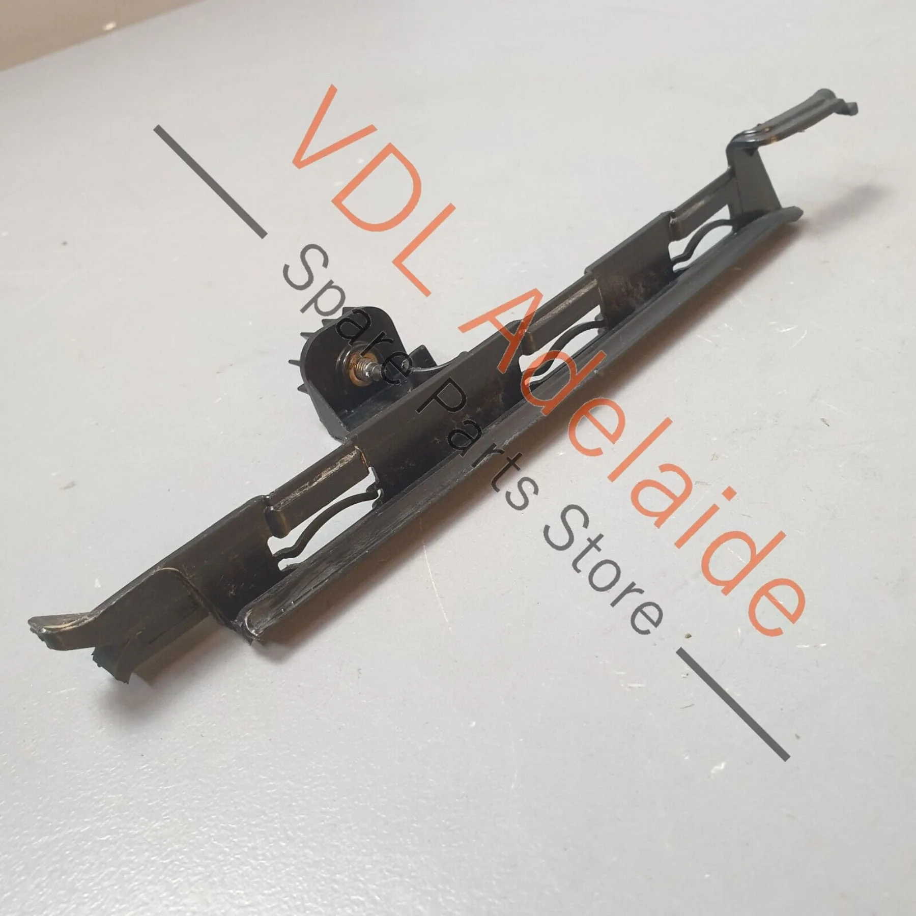 Porsche Panamera Turbo 971 Front Left Window Regulator Guide Bracket 971845867 - Image 4