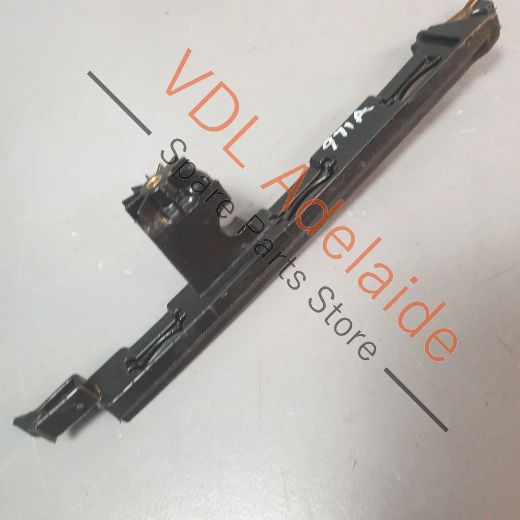 Porsche Panamera Turbo 971 Front Right Window Regulator Guide Bracket 971845868 - Image 9